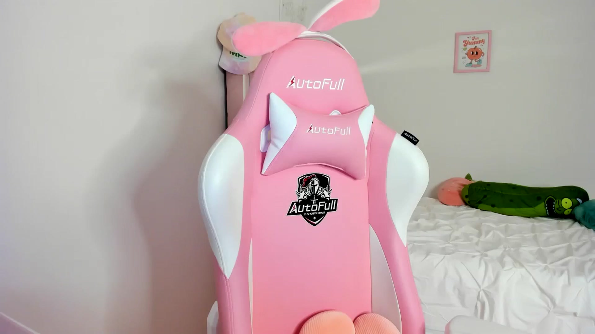 Gallery image thumbnail from Cherrycute666's myfreecams stream on, 06/02/2024, 05:09 image 16 of 20