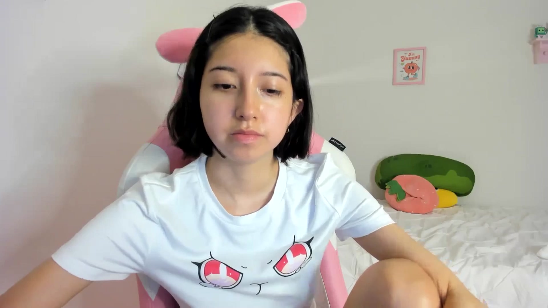 Gallery image thumbnail from Cherrycute666's myfreecams stream on, 06/02/2024, 07:51 image 7 of 20