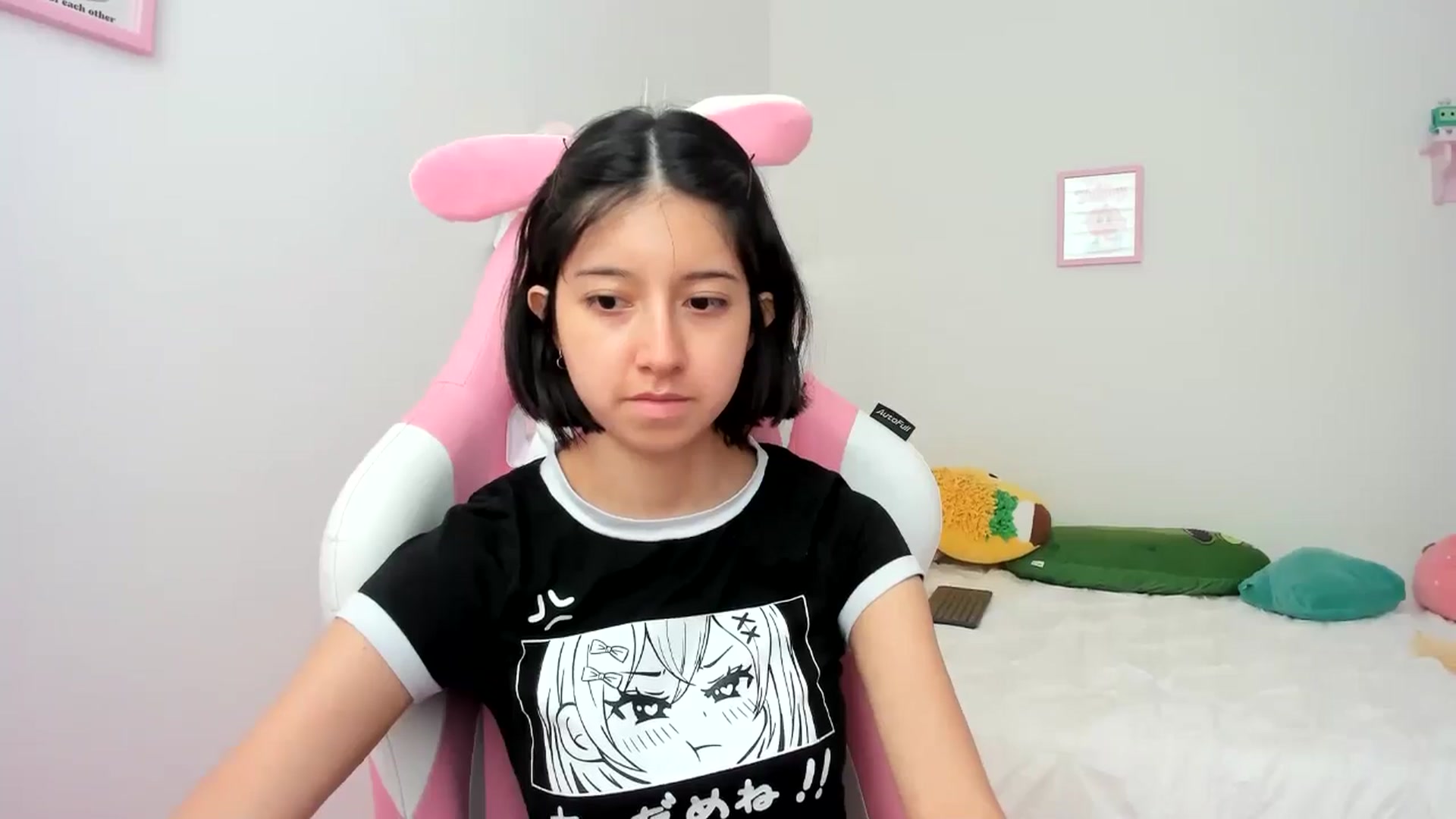 Gallery image thumbnail from Cherrycute666's myfreecams stream on, 06/03/2024, 20:22 image 3 of 20