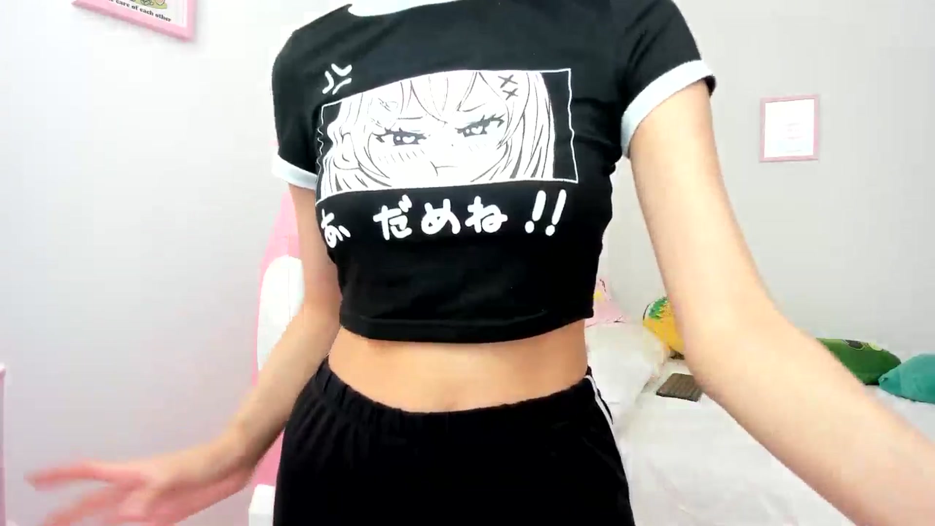 Gallery image thumbnail from Cherrycute666's myfreecams stream on, 06/03/2024, 22:40 image 5 of 20