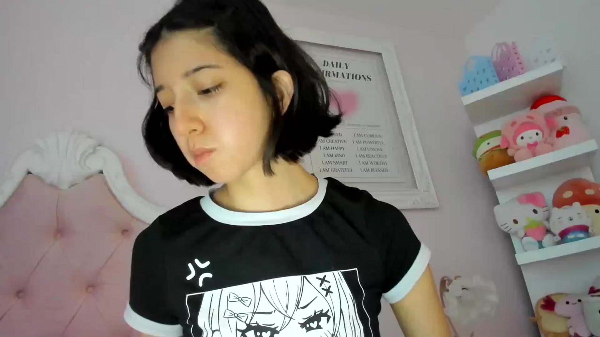 Gallery image thumbnail from Cherrycute666's myfreecams stream on, 06/04/2024, 02:04 image 9 of 20
