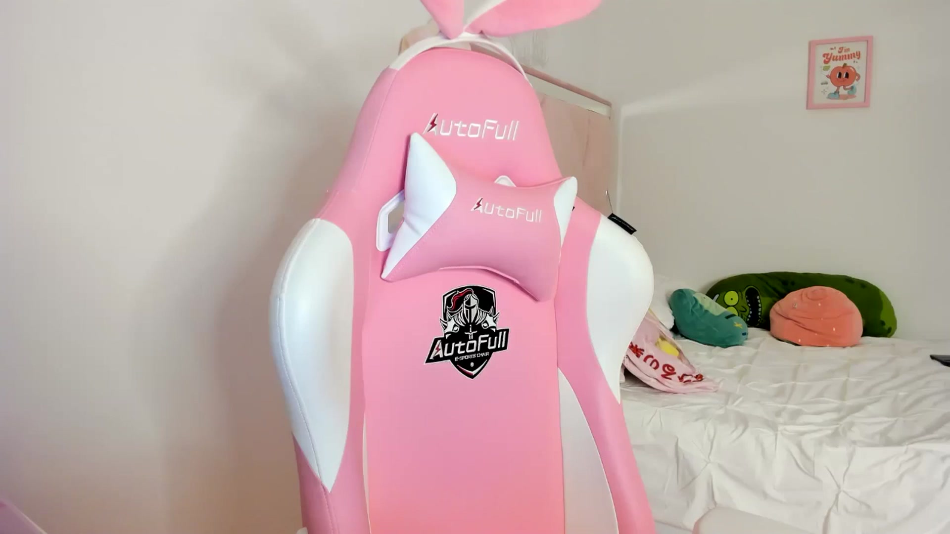Gallery image thumbnail from Cherrycute666's myfreecams stream on, 06/04/2024, 06:43 image 19 of 20