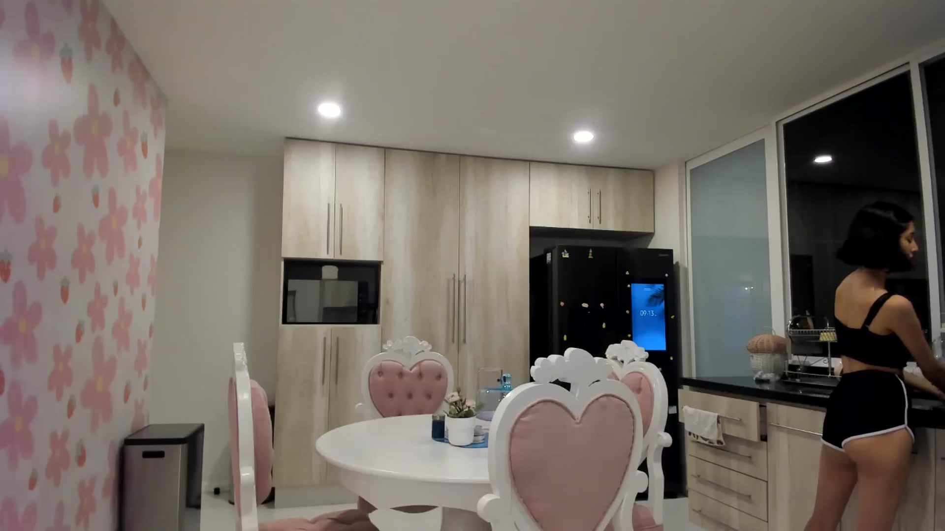 Gallery image thumbnail from Cherrycute666's myfreecams stream on, 06/06/2024, 04:59 image 12 of 20