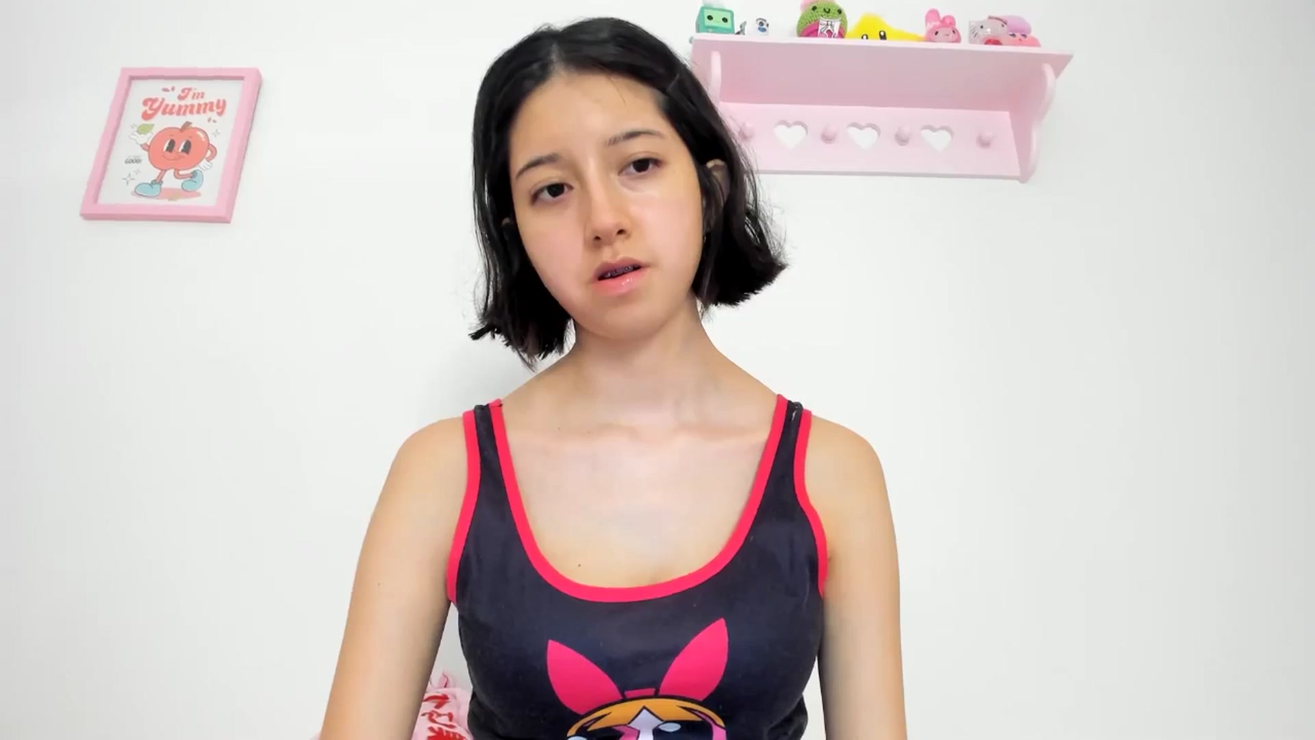 Gallery image thumbnail from Cherrycute666's myfreecams stream on, 06/07/2024, 24:13 image 2 of 20