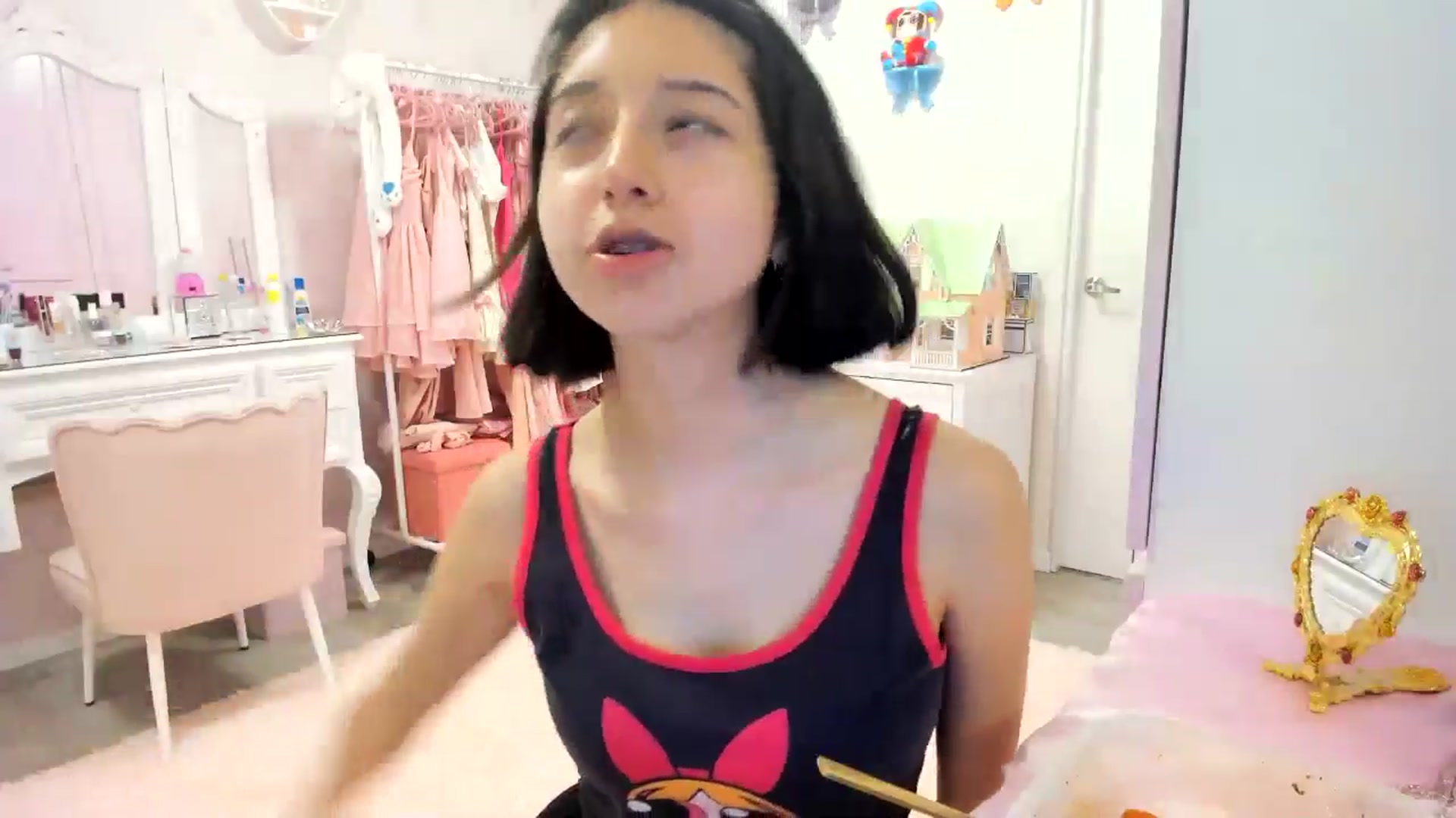 Gallery image thumbnail from Cherrycute666's myfreecams stream on, 06/07/2024, 05:21 image 14 of 20