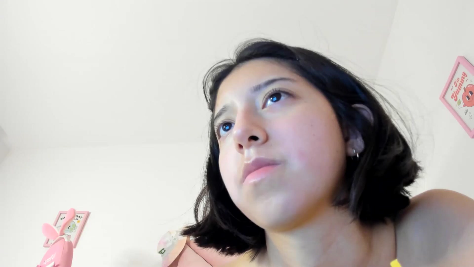 Gallery image thumbnail from Cherrycute666's myfreecams stream on, 06/08/2024, 12:10 image 15 of 20