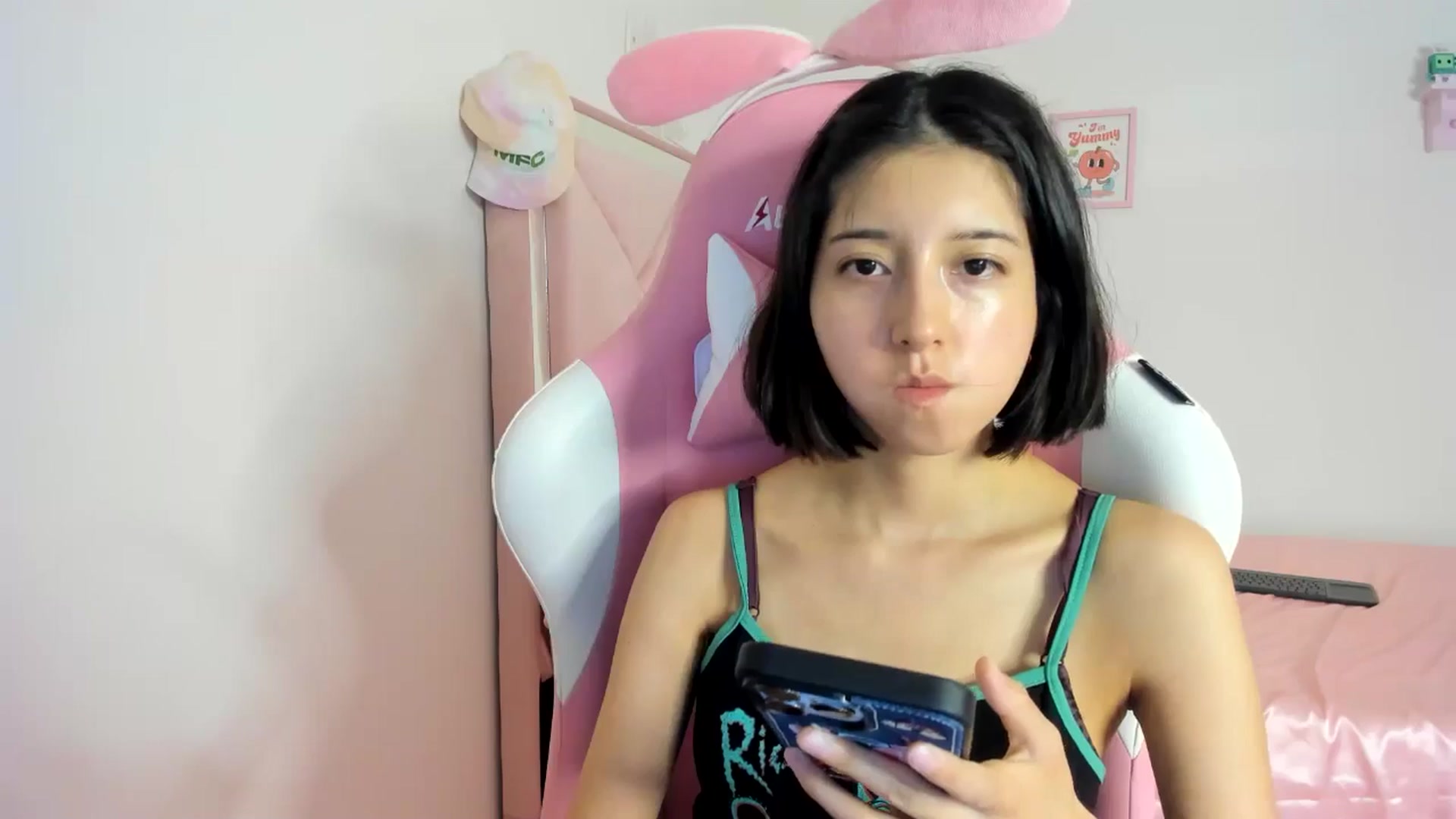 Gallery image thumbnail from Cherrycute666's myfreecams stream on, 06/09/2024, 04:25 image 14 of 20