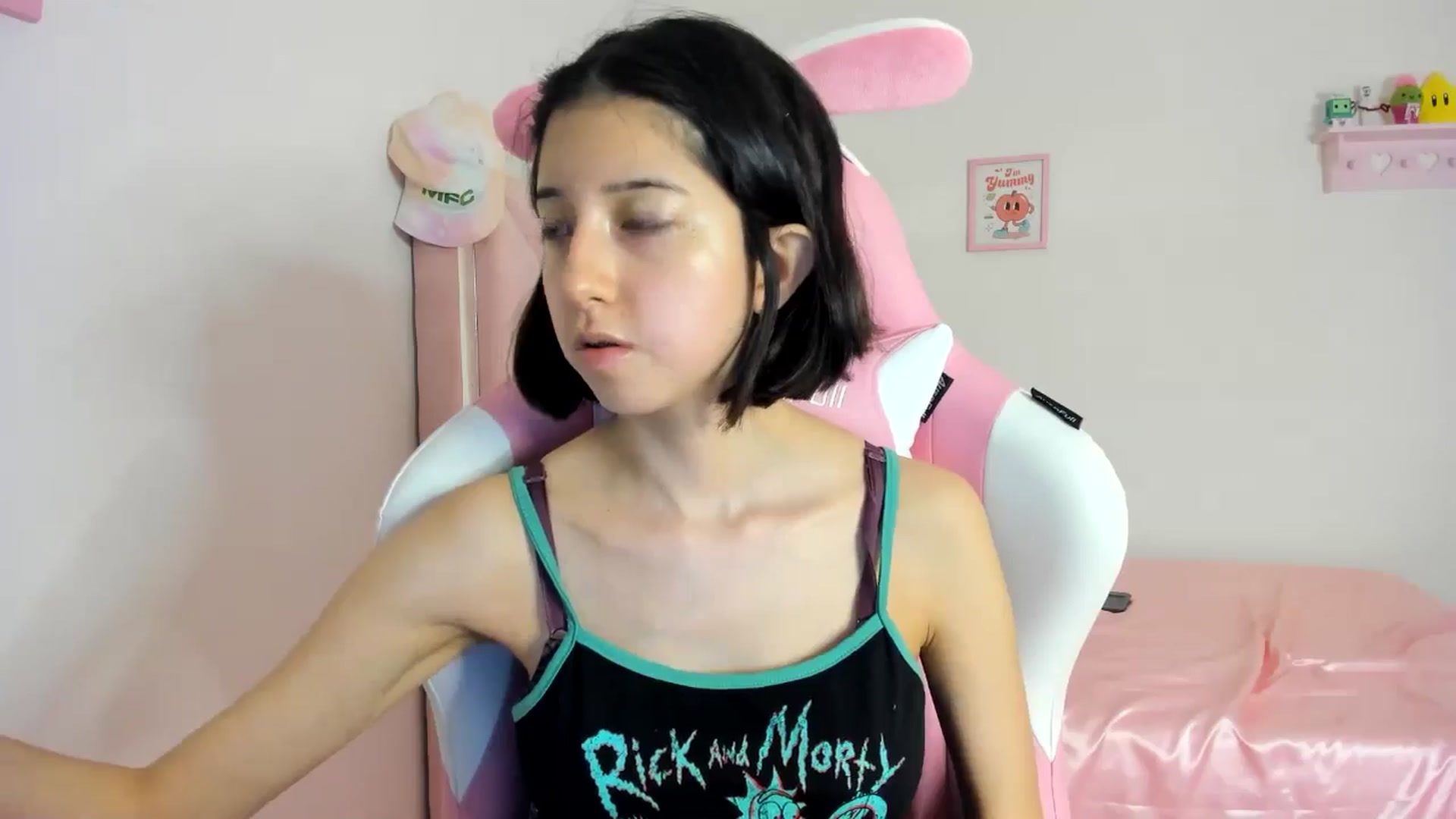 Gallery image thumbnail from Cherrycute666's myfreecams stream on, 06/09/2024, 04:25 image 3 of 20