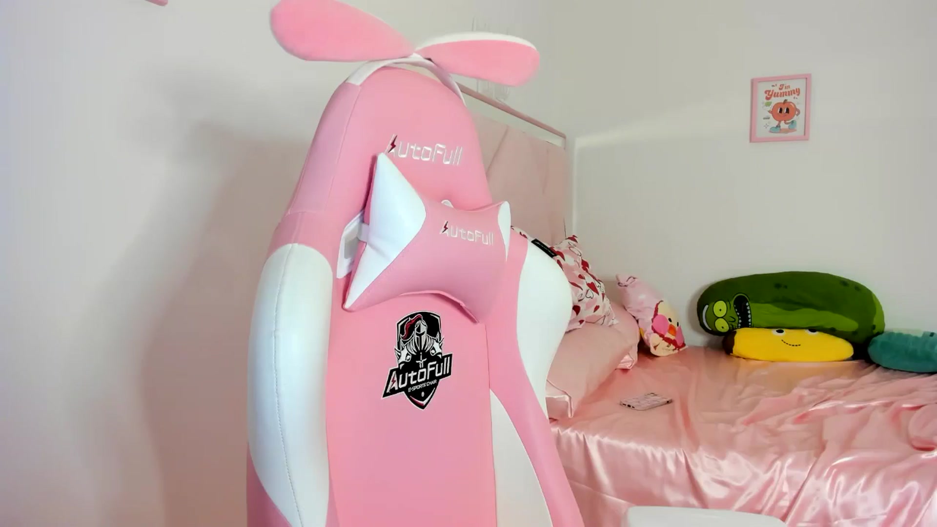 Gallery image thumbnail from Cherrycute666's myfreecams stream on, 06/09/2024, 07:31 image 4 of 20