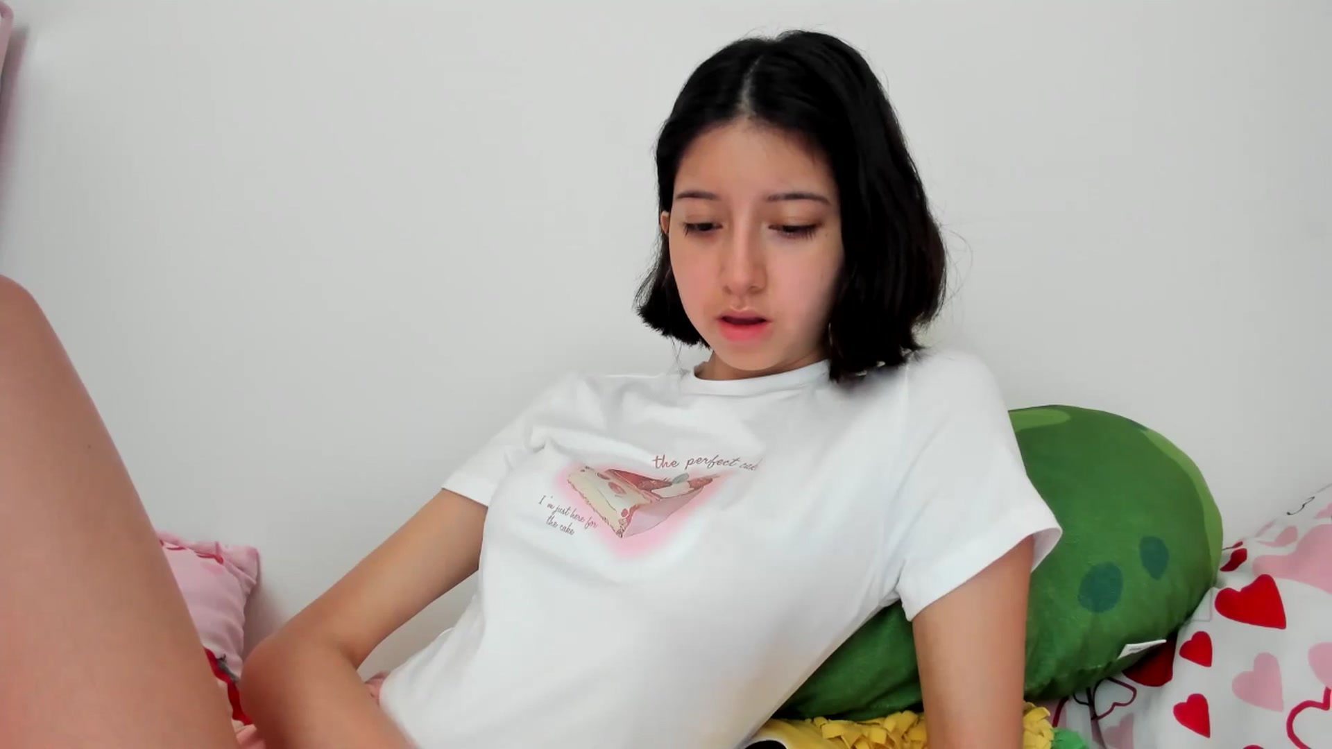 Gallery image thumbnail from Cherrycute666's myfreecams stream on, 06/09/2024, 22:17 image 11 of 20