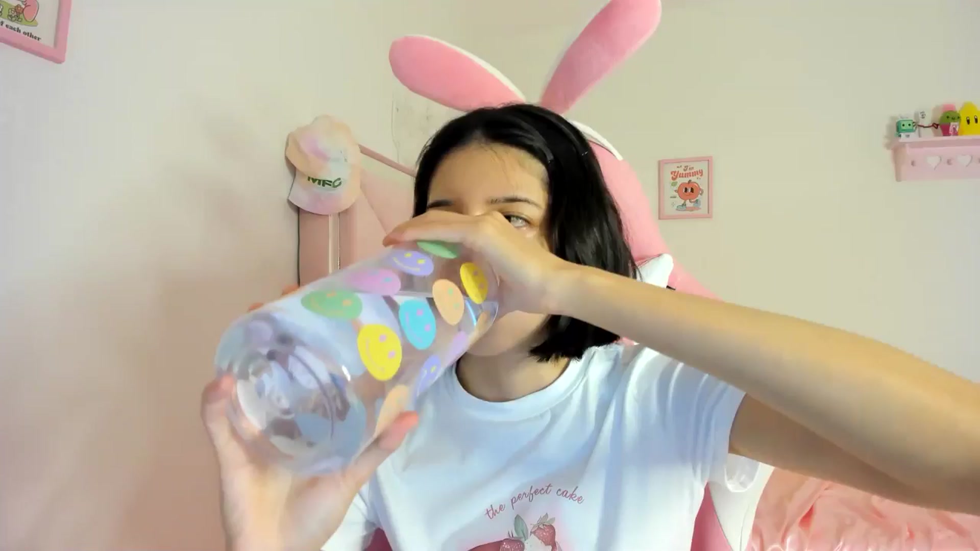 Gallery image thumbnail from Cherrycute666's myfreecams stream on, 06/10/2024, 02:19 image 1 of 20