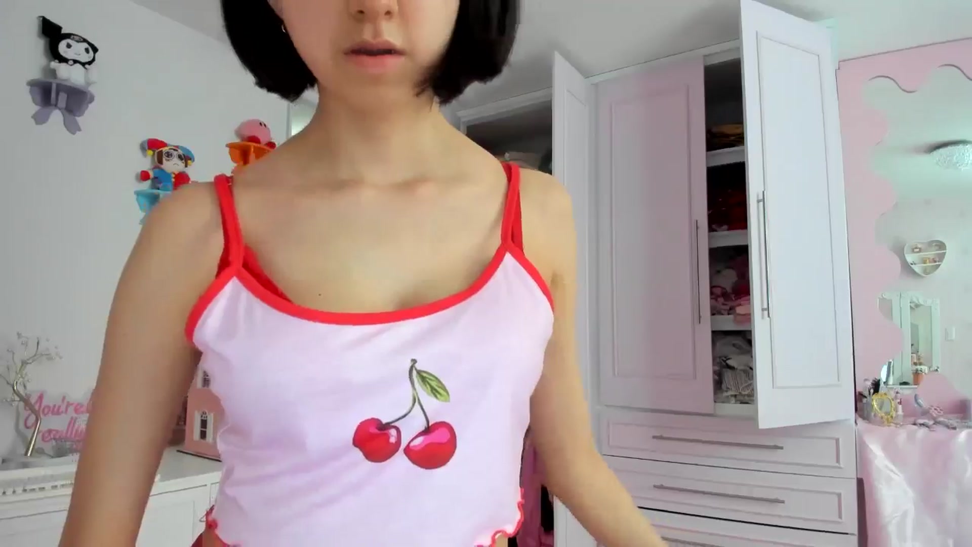 Gallery image thumbnail from Cherrycute666's myfreecams stream on, 06/12/2024, 24:58 image 10 of 20