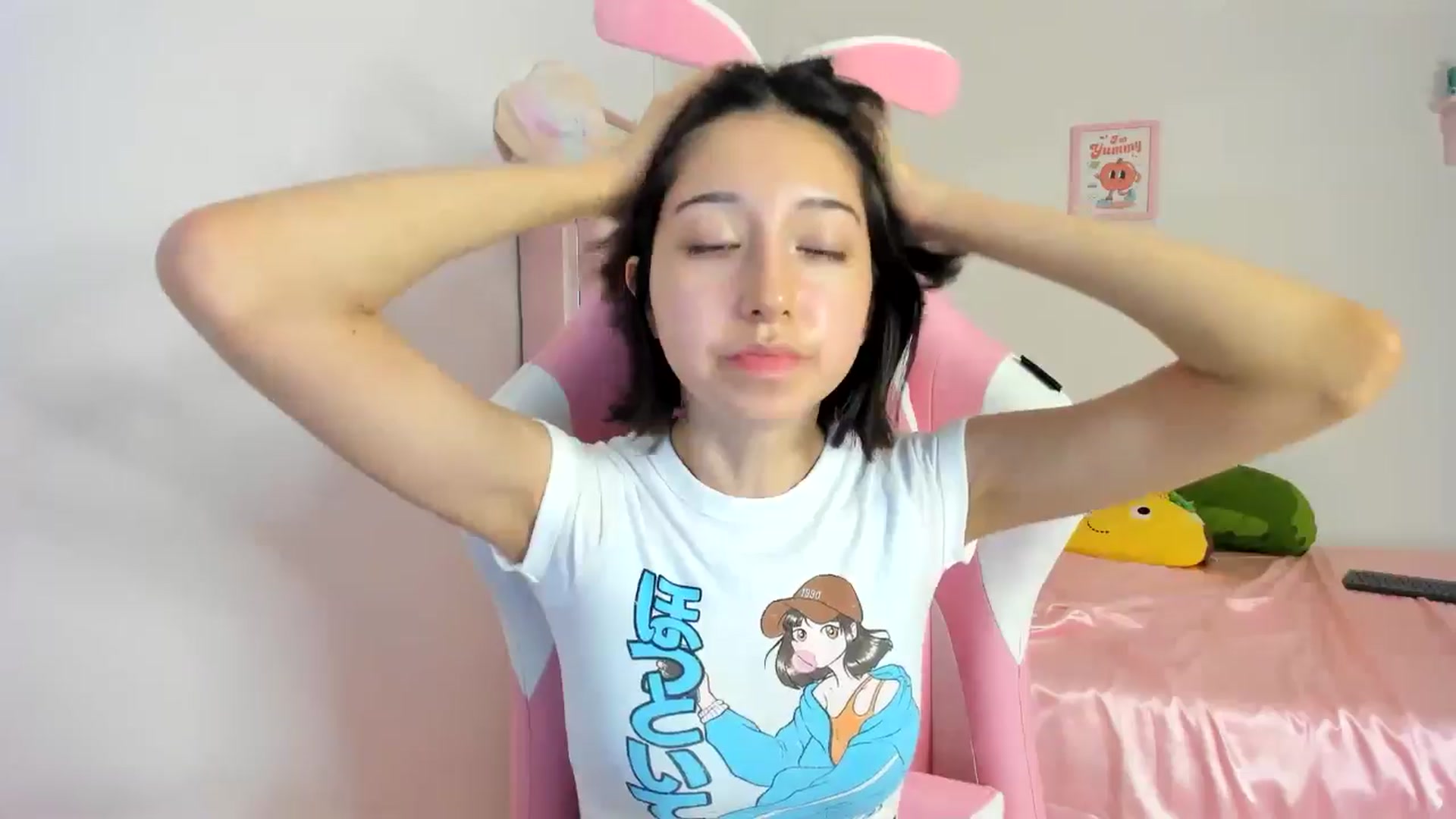 Gallery image thumbnail from Cherrycute666's myfreecams stream on, 06/13/2024, 10:45 image 4 of 20