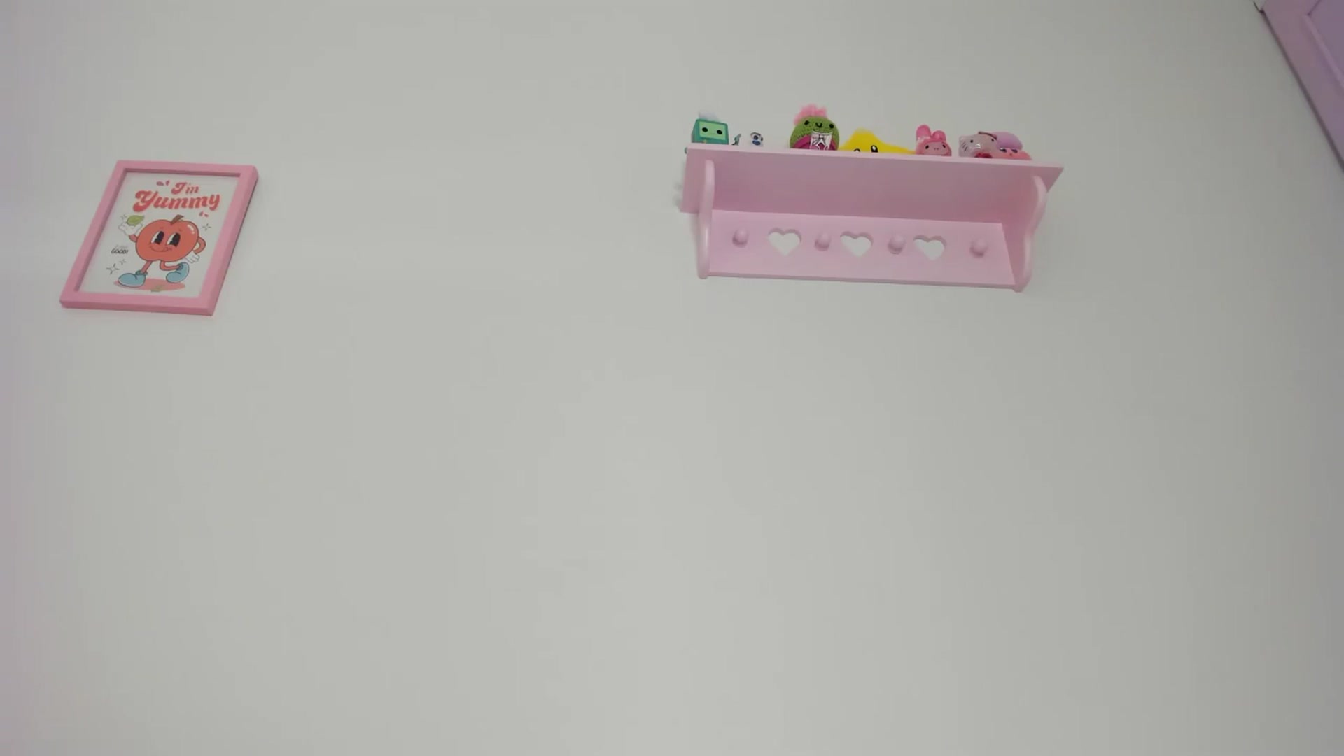 Gallery image thumbnail from Cherrycute666's myfreecams stream on, 06/13/2024, 10:45 image 18 of 20