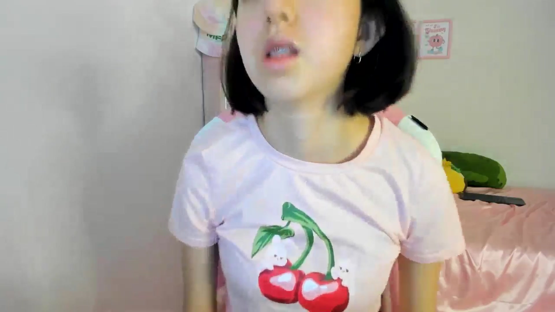 Gallery image thumbnail from Cherrycute666's myfreecams stream on, 06/14/2024, 02:03 image 10 of 20