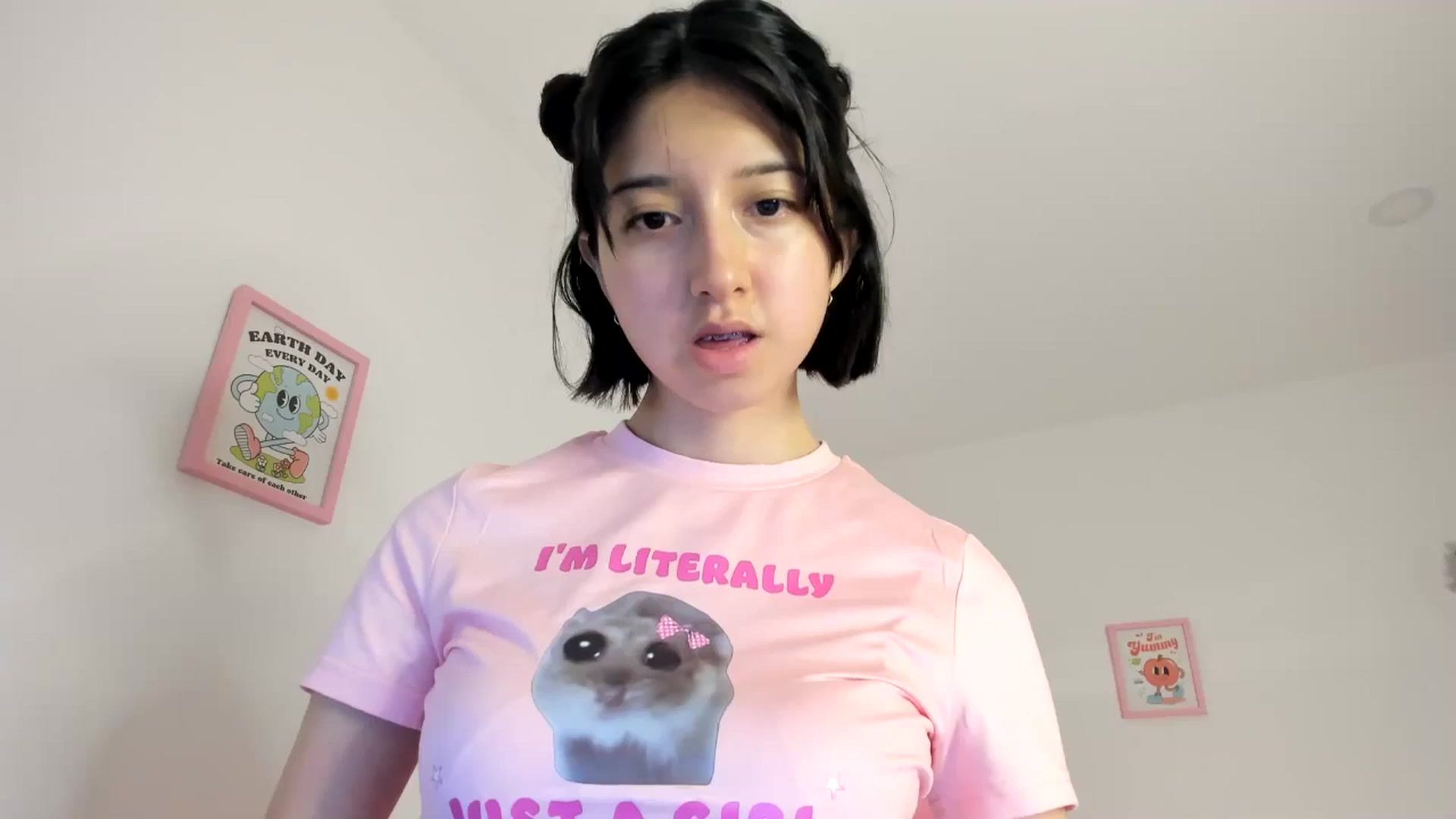 Gallery image thumbnail from Cherrycute666's myfreecams stream on, 06/22/2024, 03:19 image 5 of 20