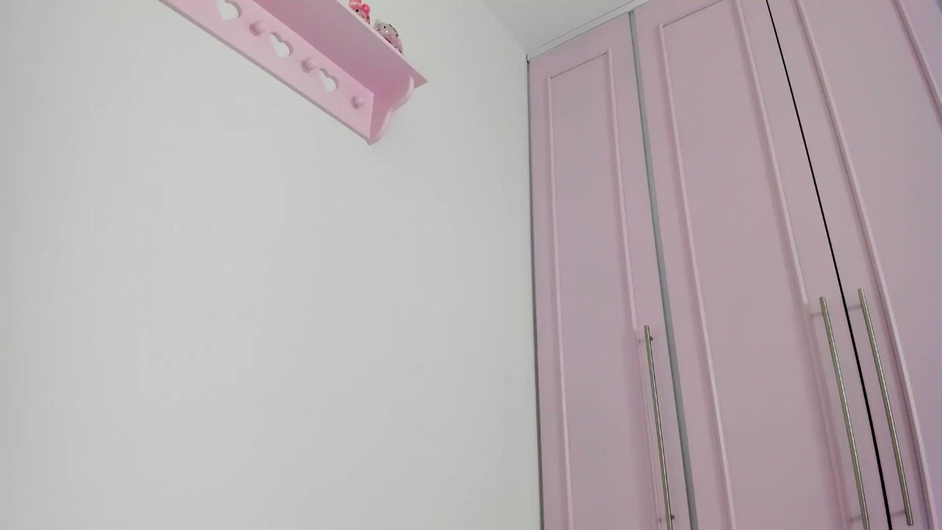 Gallery image thumbnail from Cherrycute666's myfreecams stream on, 06/24/2024, 06:41 image 19 of 20