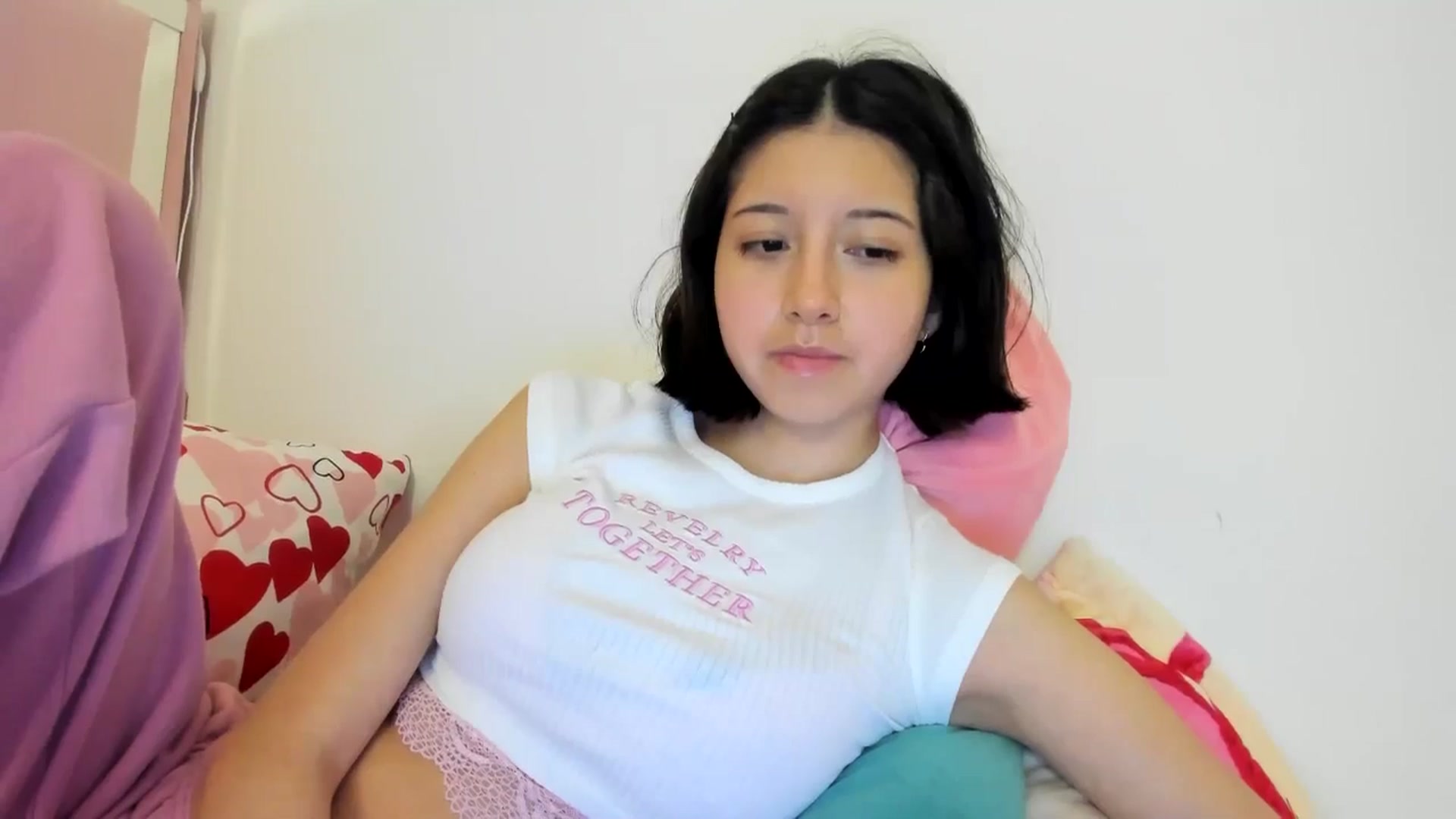 Gallery image thumbnail from Cherrycute666's myfreecams stream on, 06/24/2024, 06:41 image 7 of 20