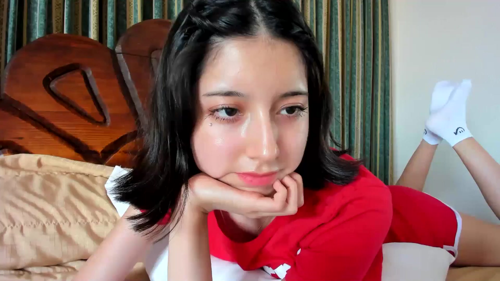 Gallery image thumbnail from Cherrycute666's myfreecams stream on, 06/28/2024, 20:11 image 16 of 20