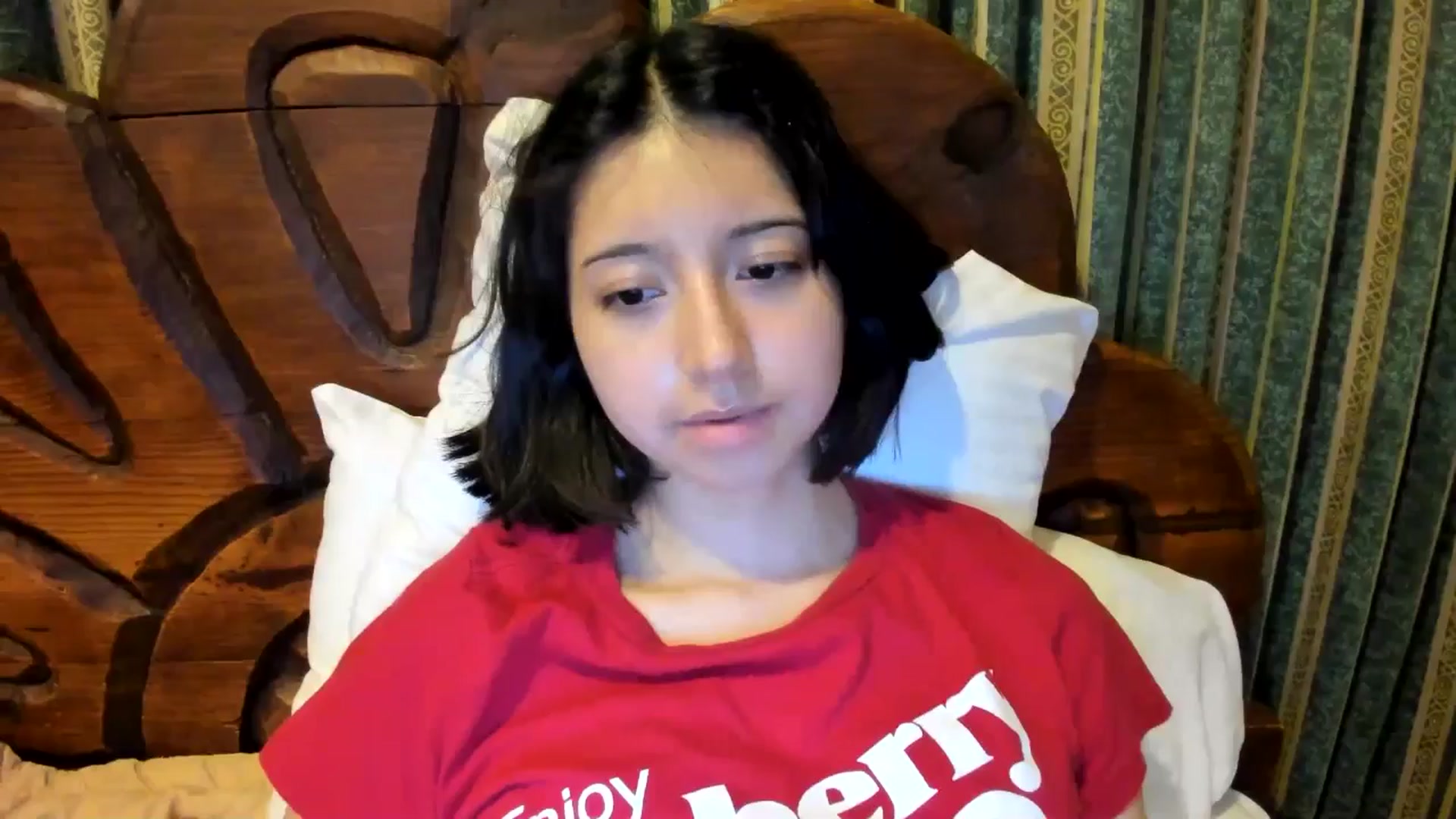 Gallery image thumbnail from Cherrycute666's myfreecams stream on, 06/29/2024, 03:28 image 19 of 20