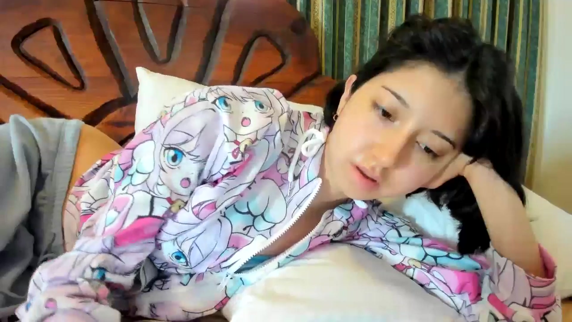 Gallery image thumbnail from Cherrycute666's myfreecams stream on, 06/29/2024, 17:40 image 2 of 20