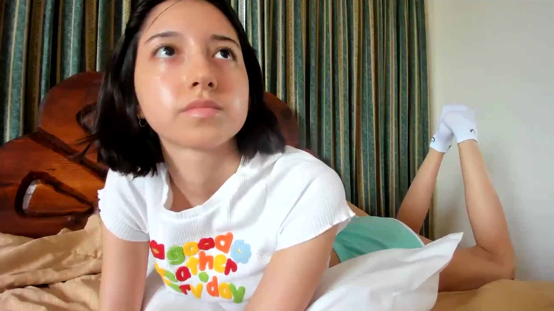 Gallery image thumbnail from Cherrycute666's myfreecams stream on, 06/30/2024, 20:33 image 10 of 20