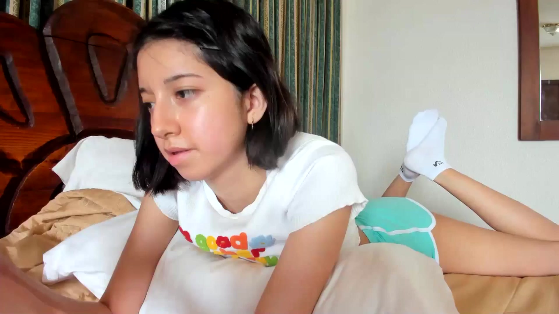 Gallery image thumbnail from Cherrycute666's myfreecams stream on, 06/30/2024, 21:38 image 10 of 20