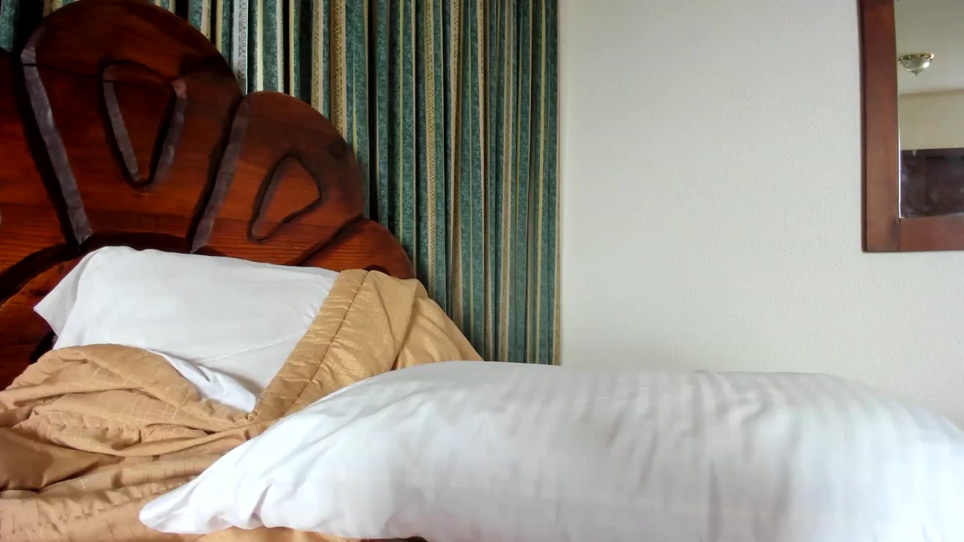 Gallery image thumbnail from Cherrycute666's myfreecams stream on, 06/30/2024, 21:38 image 2 of 20