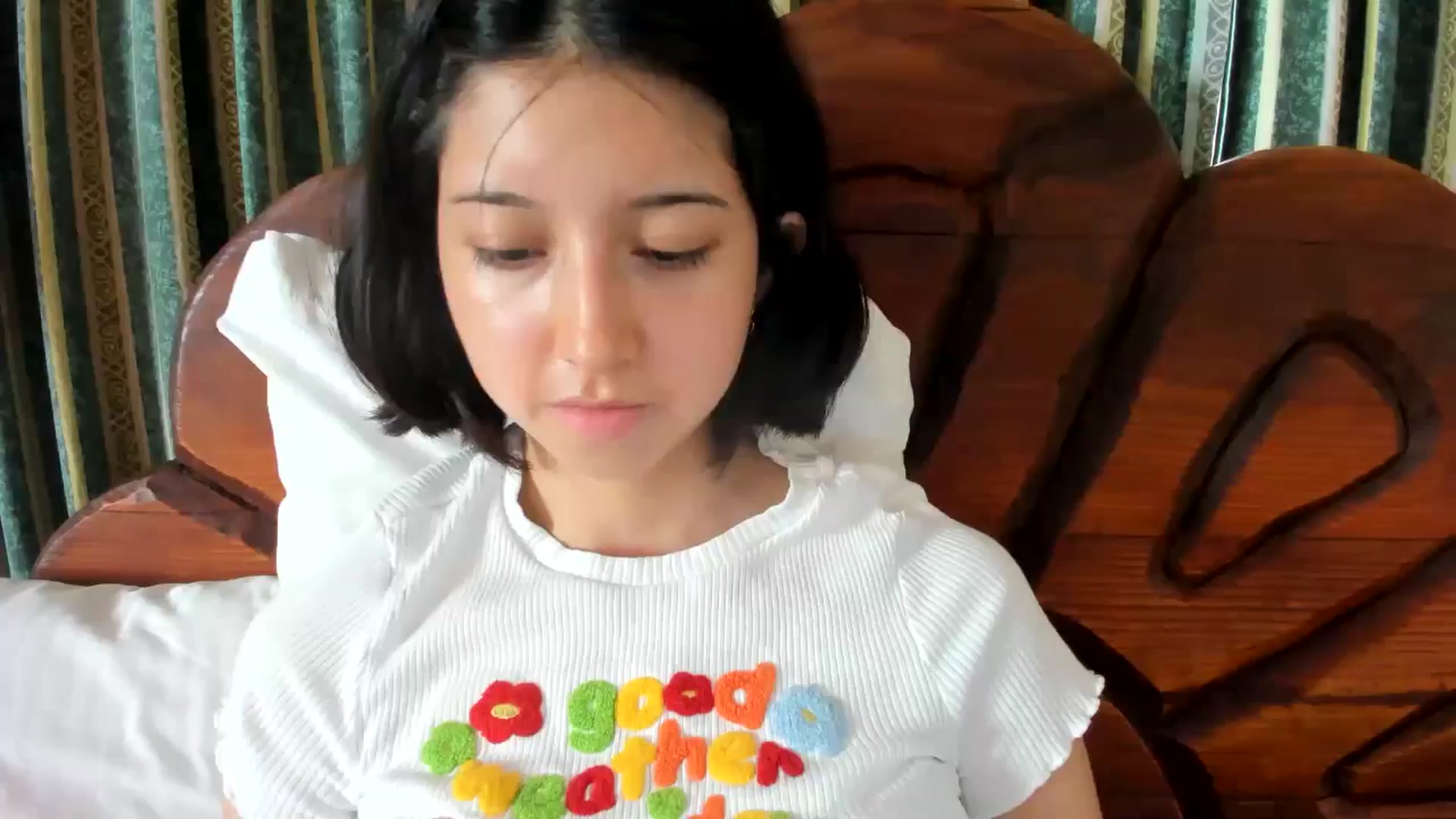 Gallery image thumbnail from Cherrycute666's myfreecams stream on, 06/30/2024, 22:32 image 10 of 20