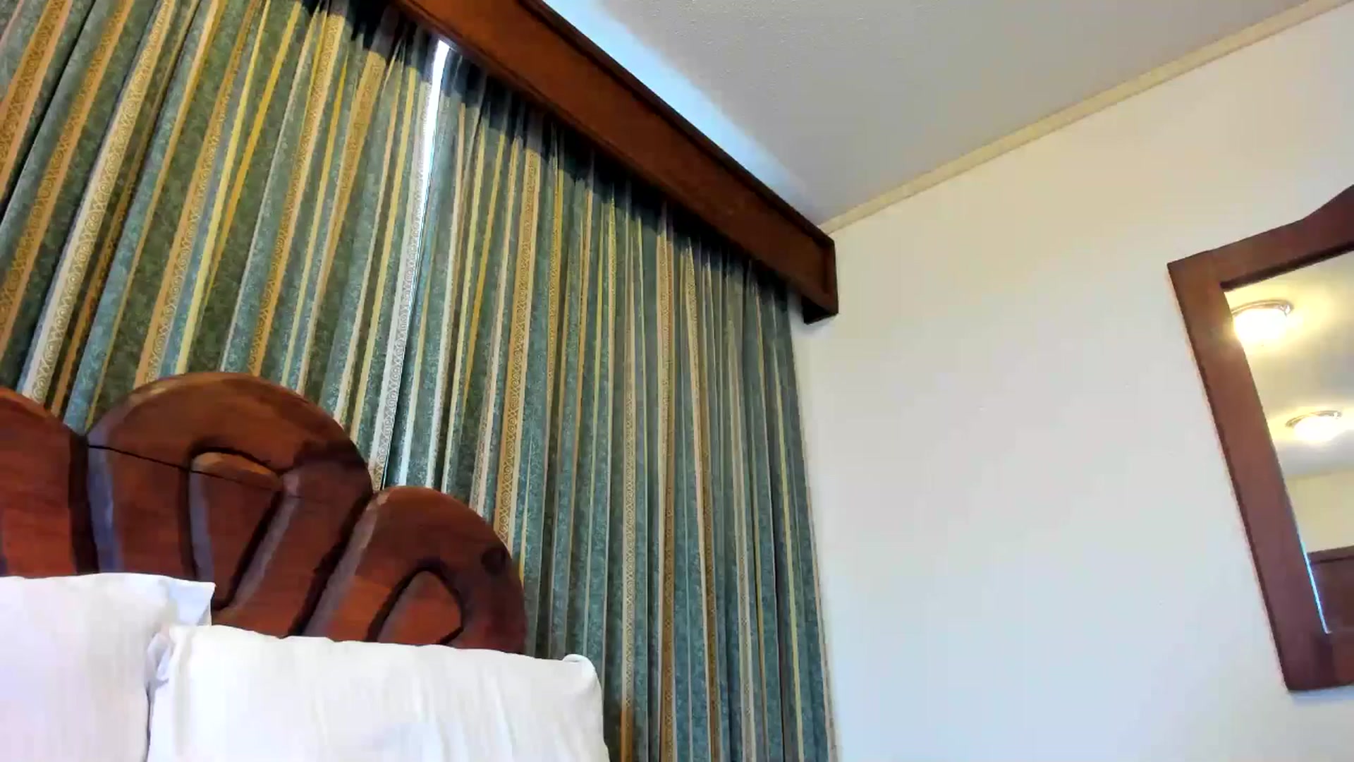 Gallery image thumbnail from Cherrycute666's myfreecams stream on, 07/01/2024, 24:30 image 7 of 20