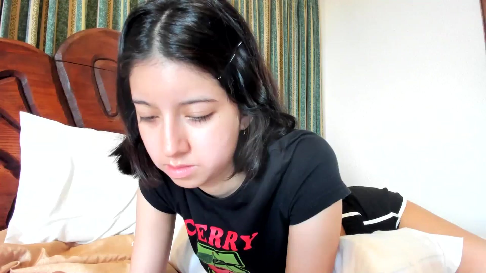 Gallery image thumbnail from Cherrycute666's myfreecams stream on, 07/01/2024, 18:22 image 16 of 20