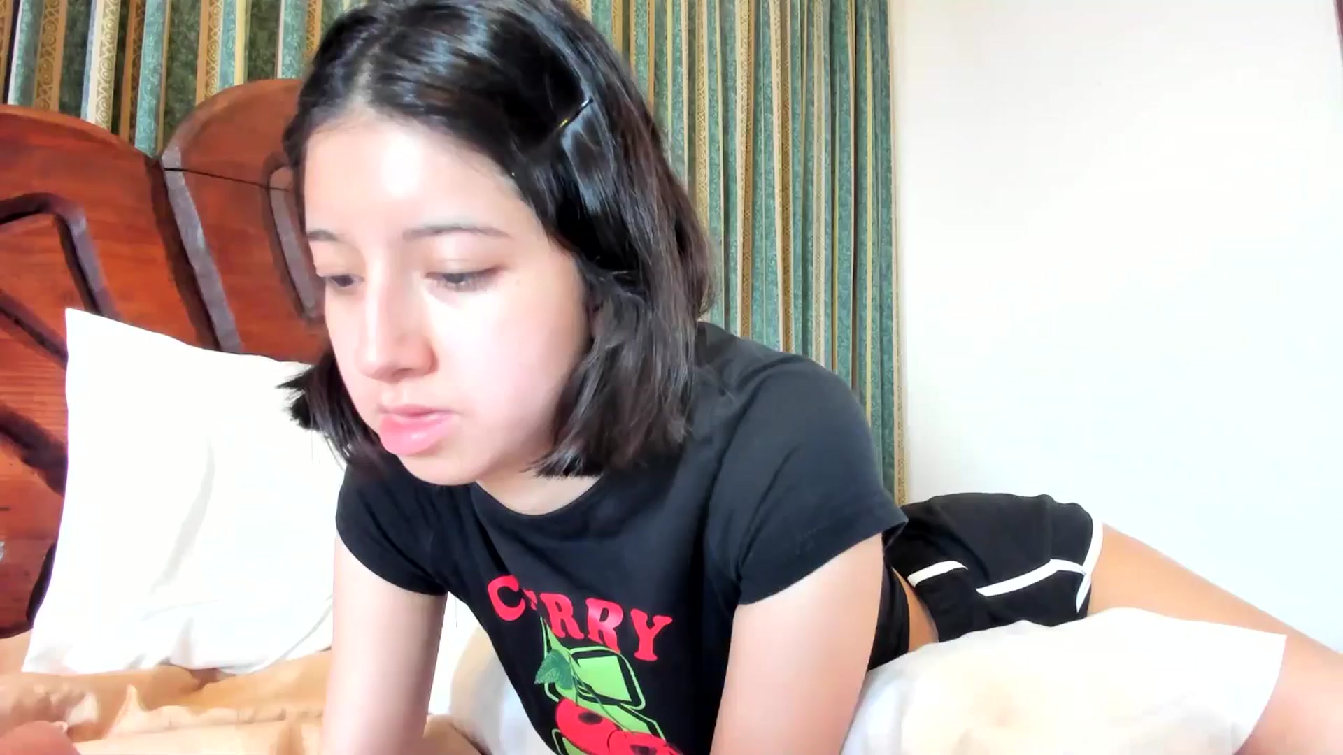 Gallery image thumbnail from Cherrycute666's myfreecams stream on, 07/01/2024, 18:22 image 10 of 20