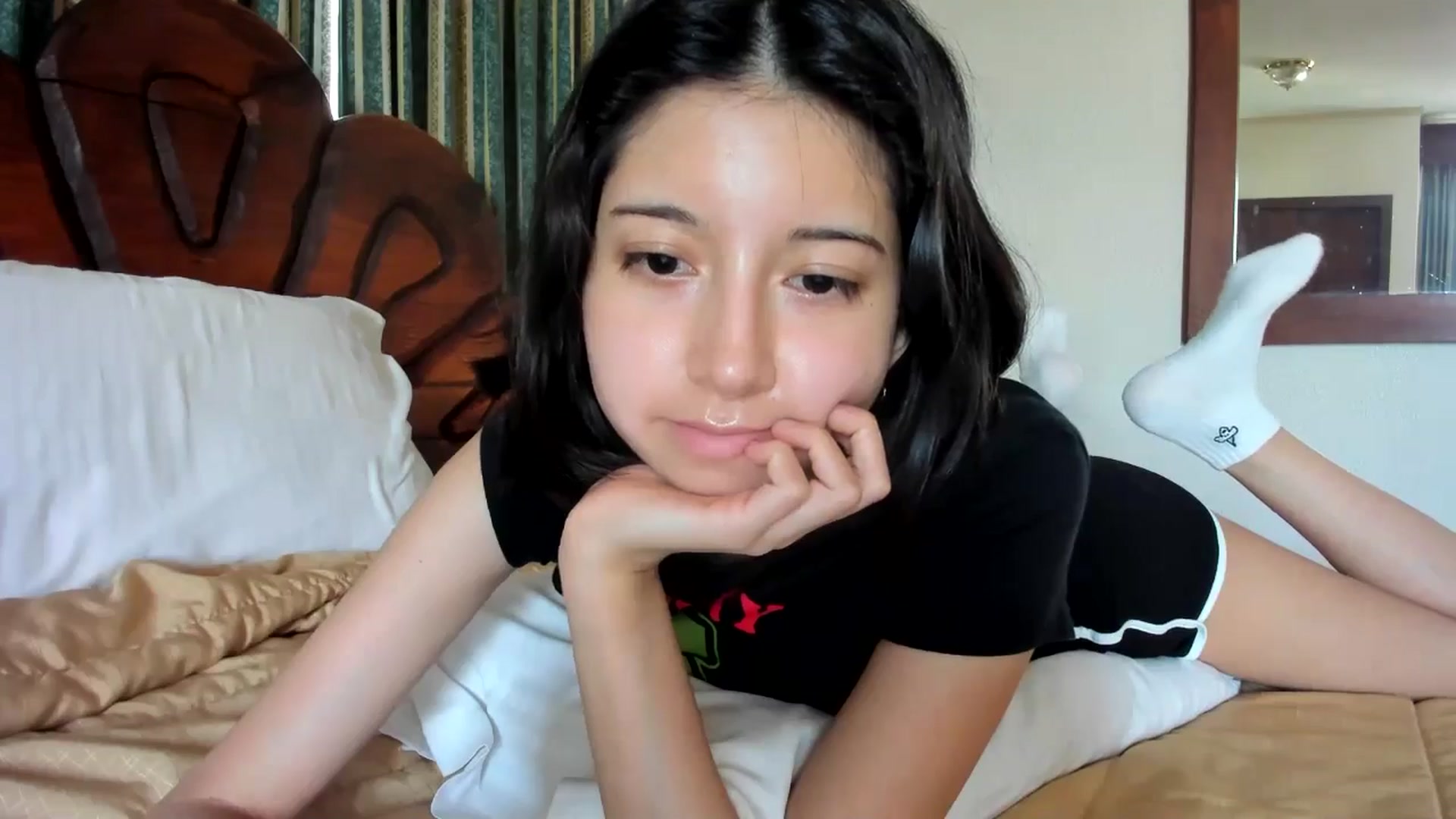 Gallery image thumbnail from Cherrycute666's myfreecams stream on, 07/02/2024, 24:04 image 14 of 20