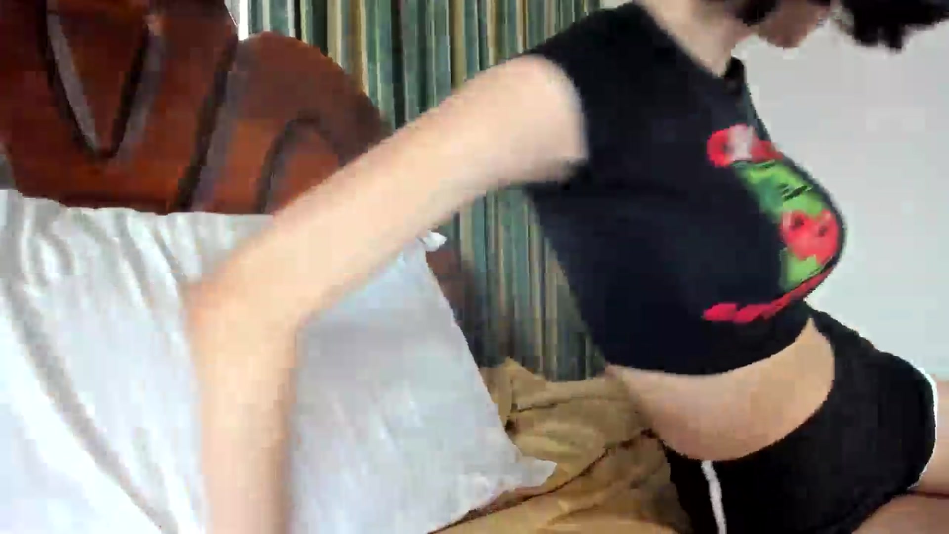 Gallery image thumbnail from Cherrycute666's myfreecams stream on, 07/02/2024, 01:15 image 9 of 20