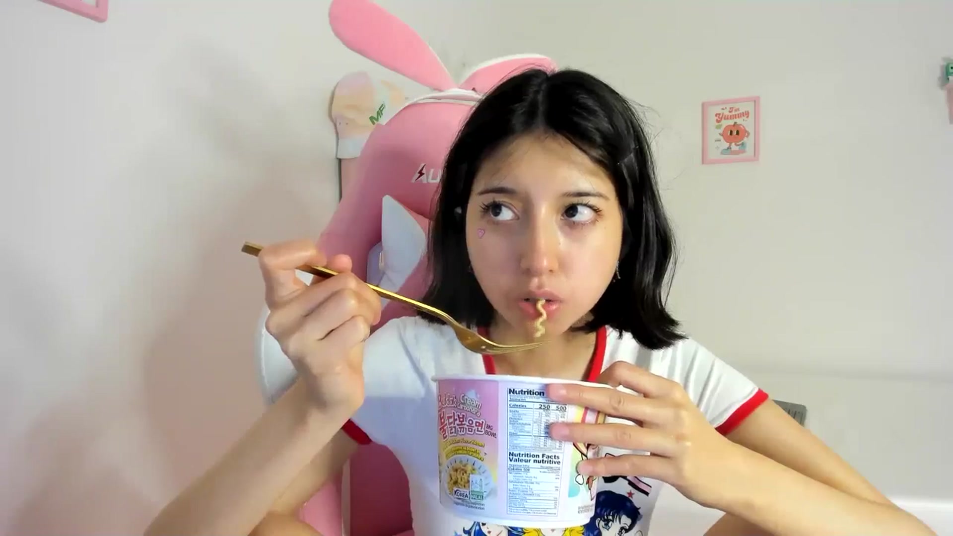 Gallery image thumbnail from Cherrycute666's myfreecams stream on, 07/04/2024, 05:25 image 9 of 20