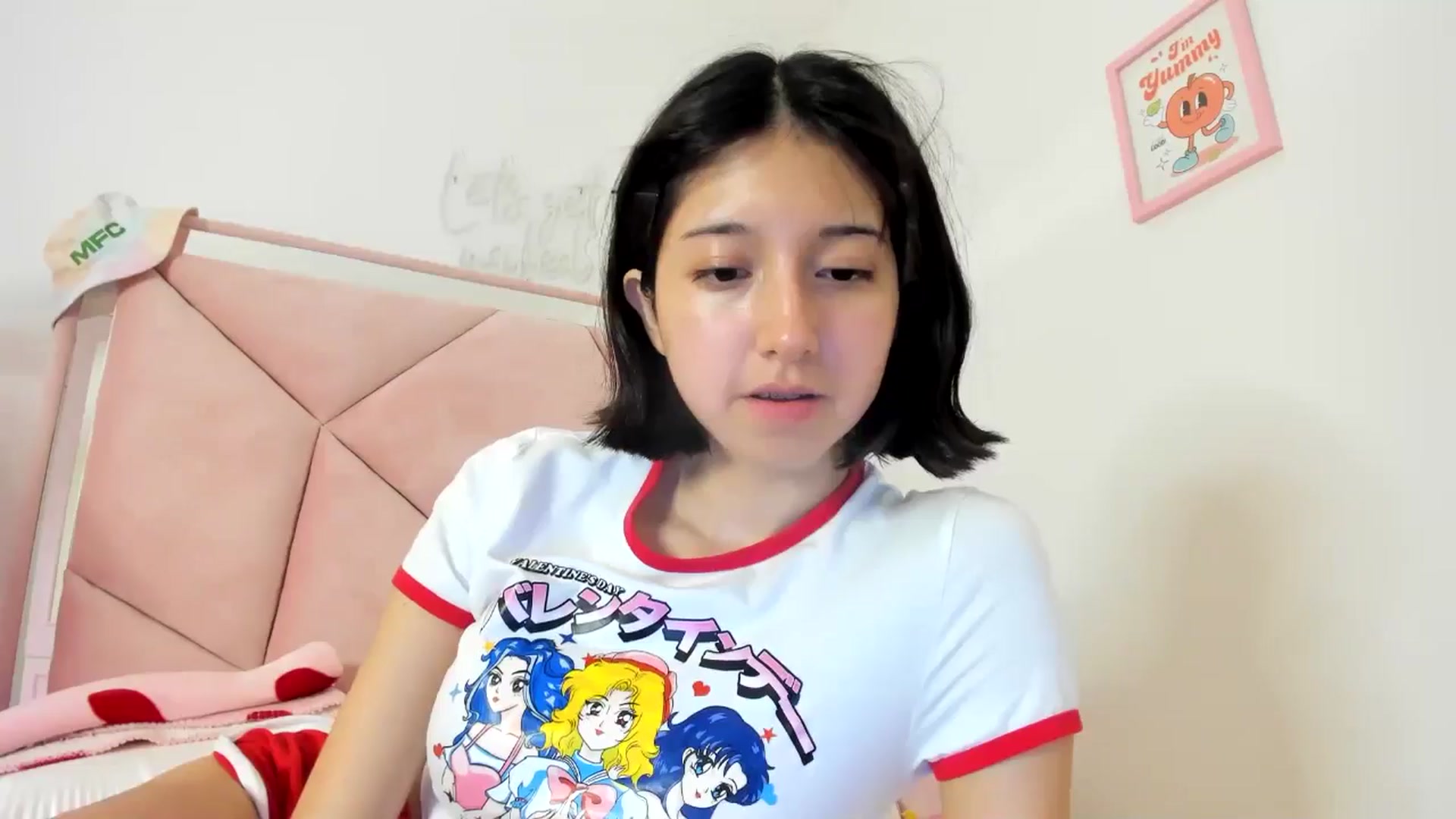 Gallery image thumbnail from Cherrycute666's myfreecams stream on, 07/04/2024, 07:00 image 19 of 20