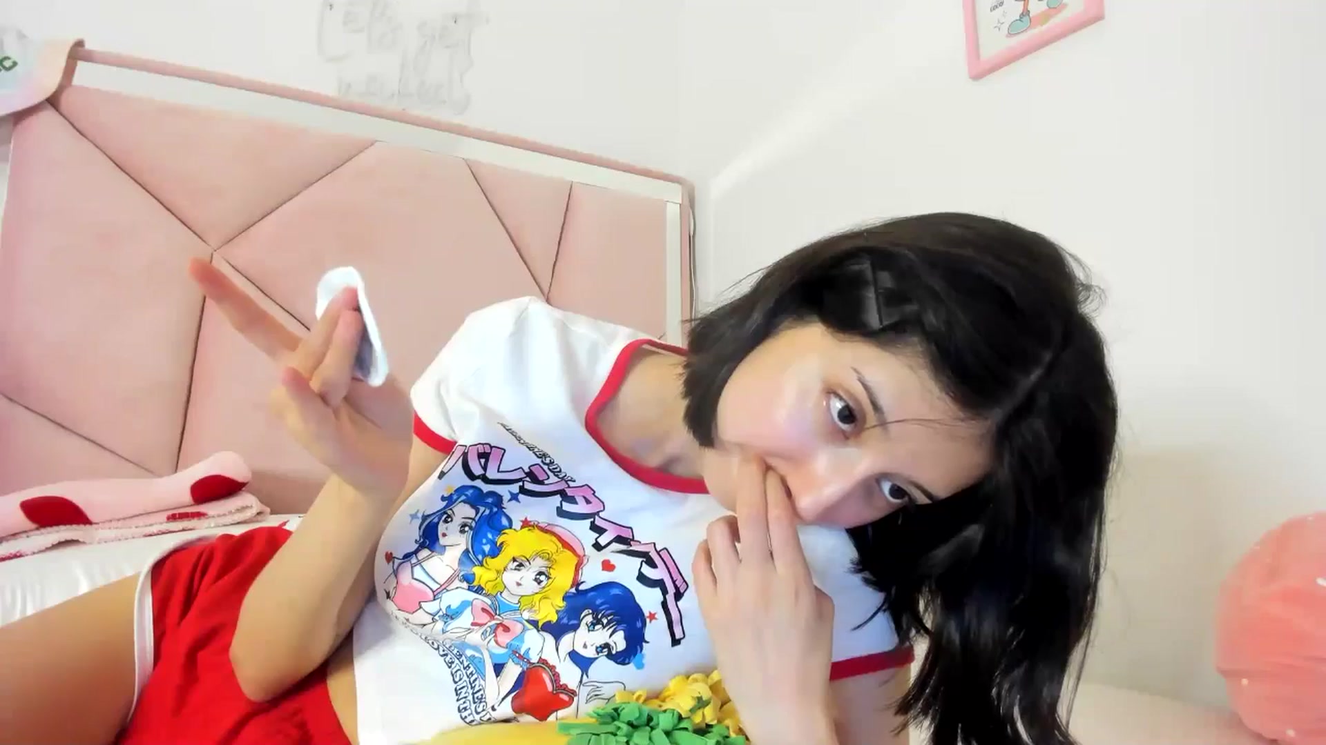 Gallery image thumbnail from Cherrycute666's myfreecams stream on, 07/04/2024, 07:00 image 15 of 20