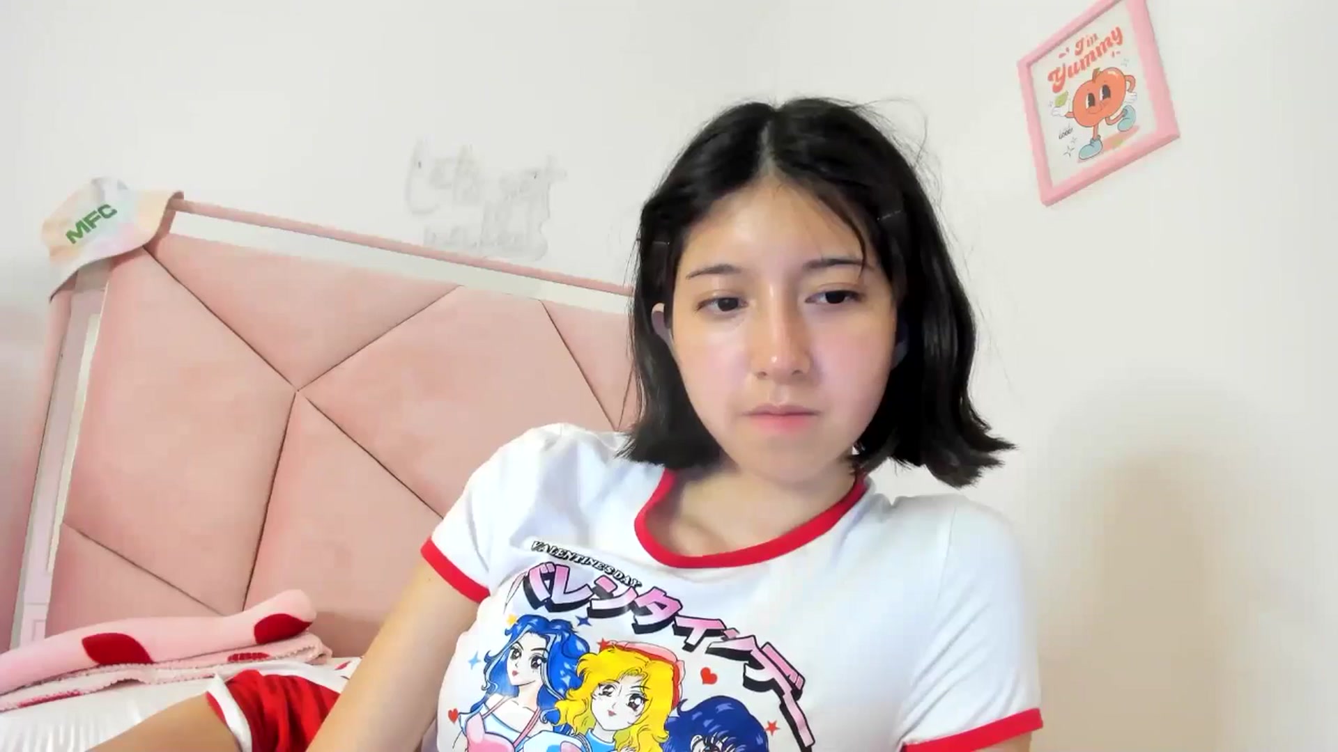 Gallery image thumbnail from Cherrycute666's myfreecams stream on, 07/04/2024, 07:00 image 20 of 20