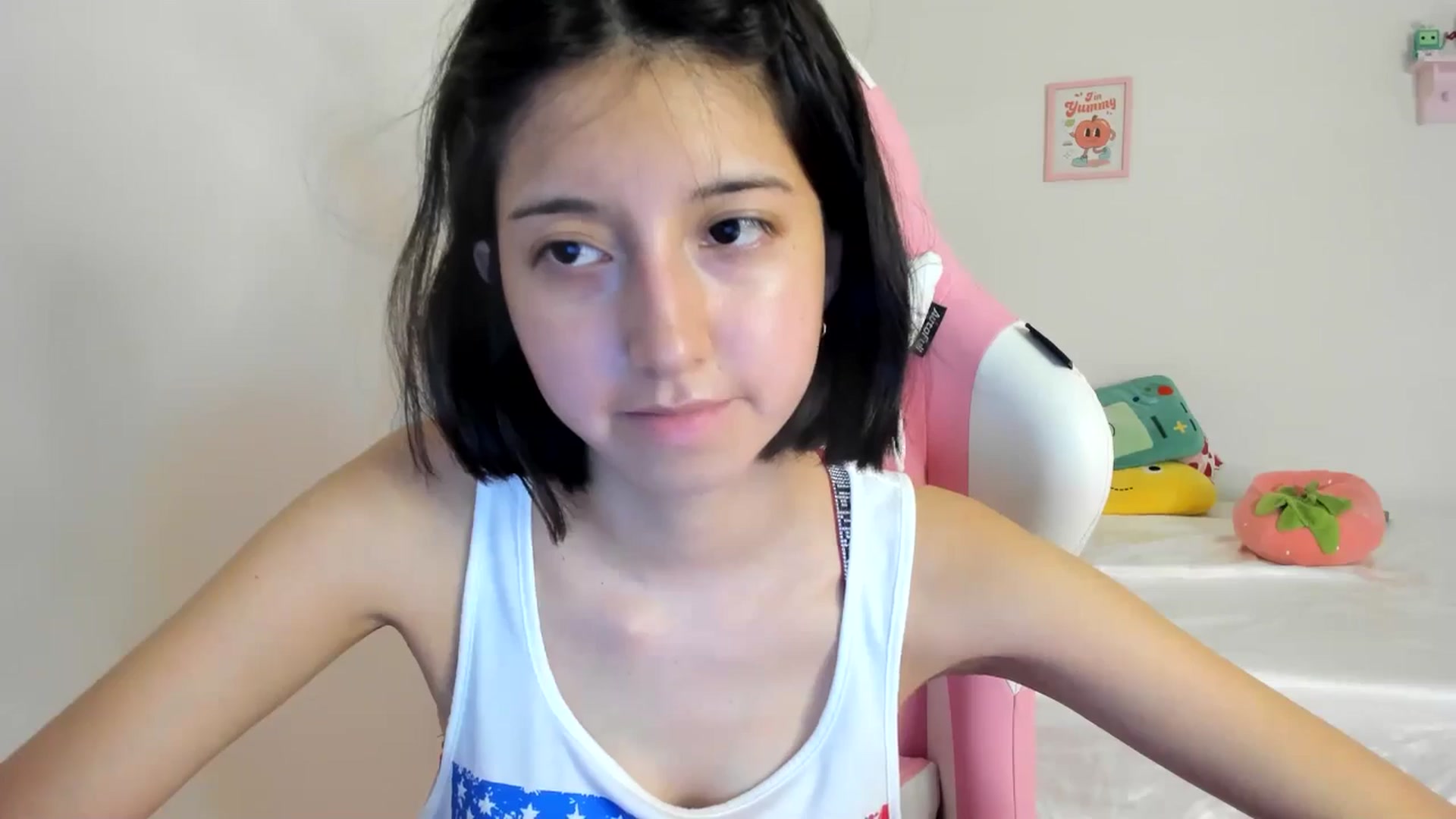 Gallery image thumbnail from Cherrycute666's myfreecams stream on, 07/05/2024, 06:01 image 2 of 20