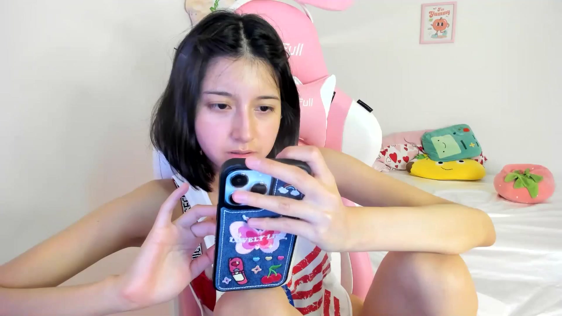 Gallery image thumbnail from Cherrycute666's myfreecams stream on, 07/05/2024, 06:01 image 17 of 20