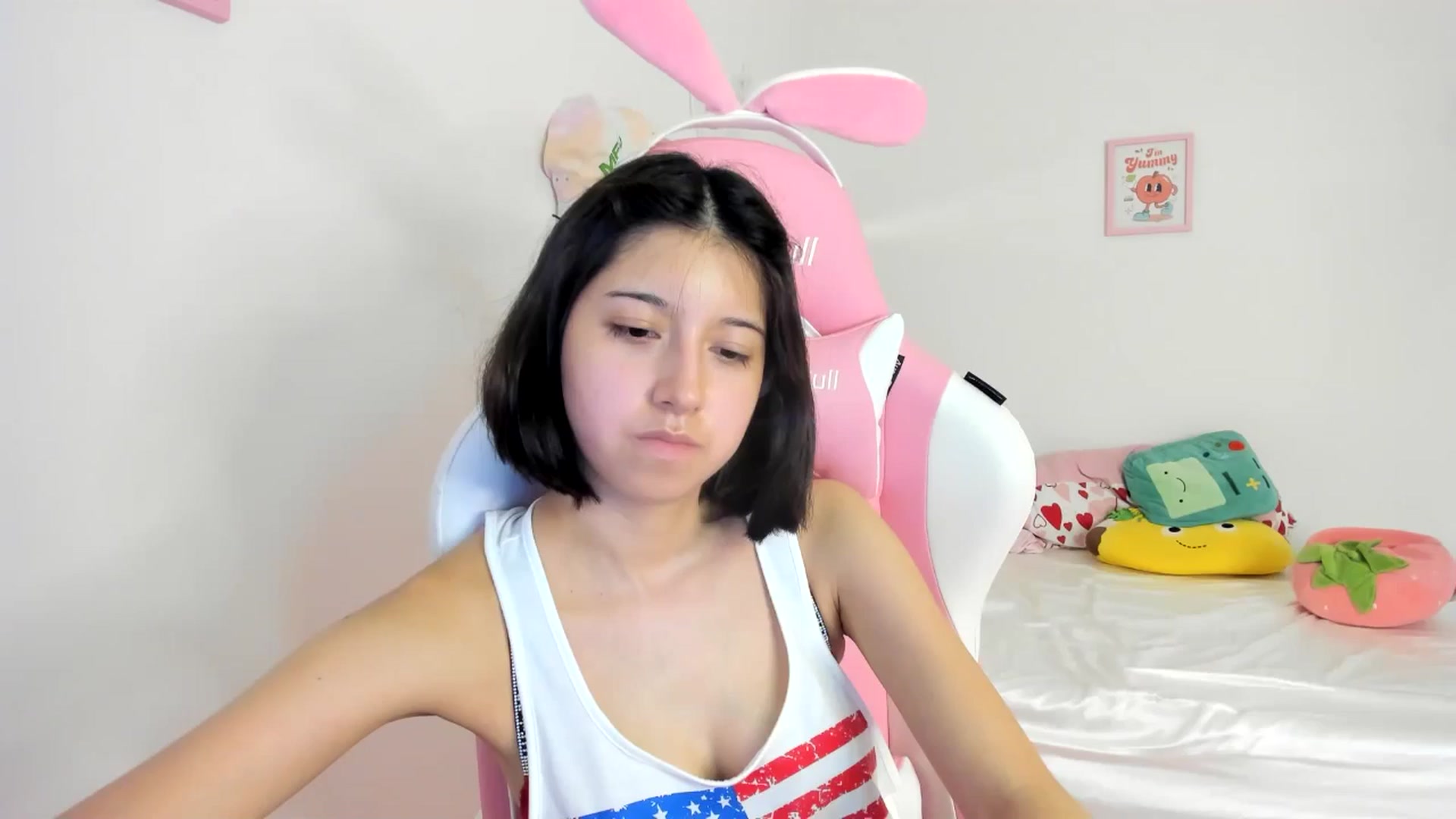 Gallery image thumbnail from Cherrycute666's myfreecams stream on, 07/05/2024, 07:24 image 14 of 20