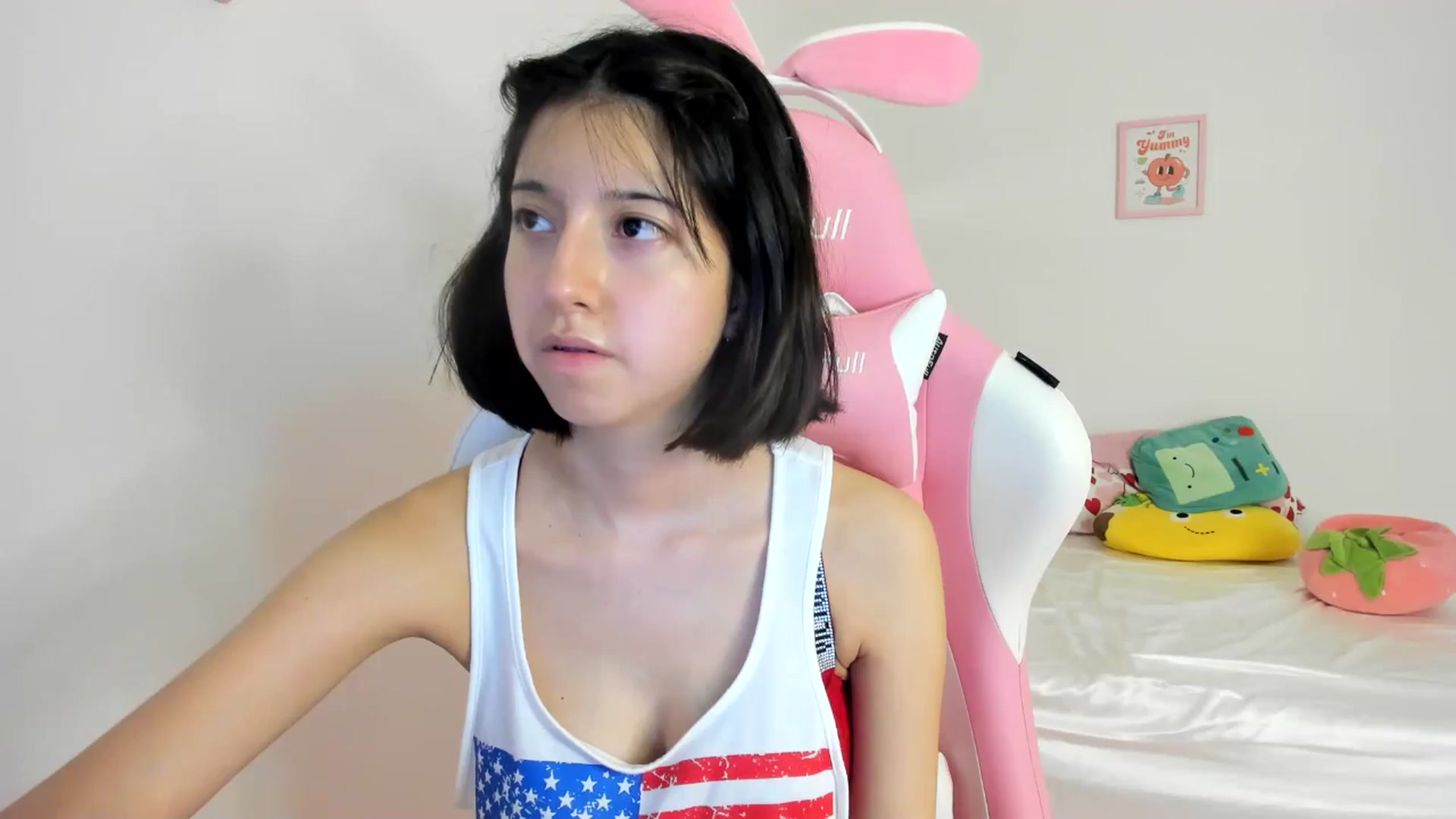 Gallery image thumbnail from Cherrycute666's myfreecams stream on, 07/05/2024, 07:24 image 9 of 20