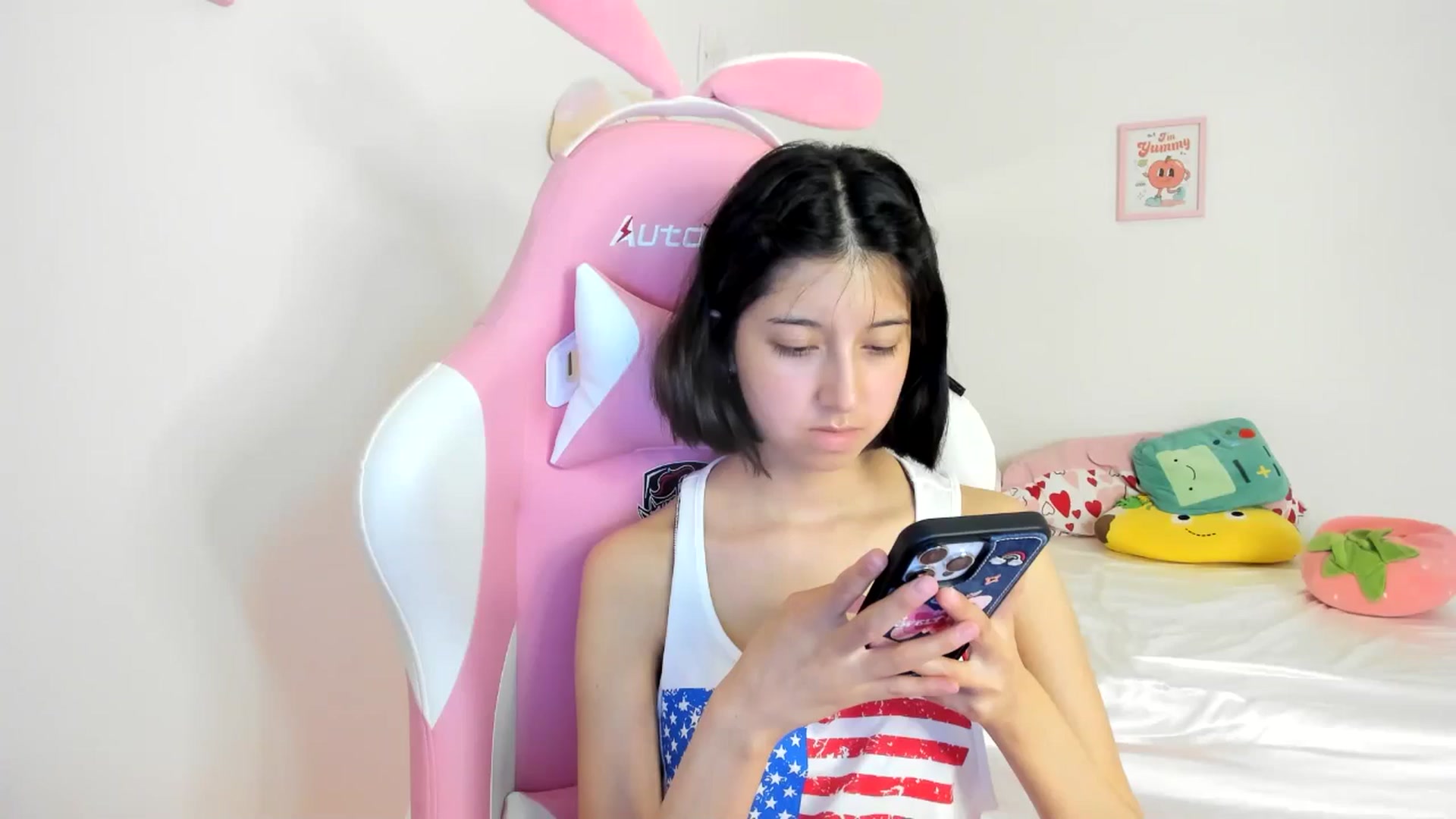 Gallery image thumbnail from Cherrycute666's myfreecams stream on, 07/05/2024, 07:24 image 1 of 20