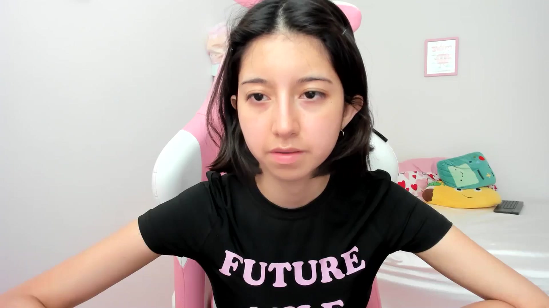 Gallery image thumbnail from Cherrycute666's myfreecams stream on, 07/05/2024, 19:15 image 14 of 20