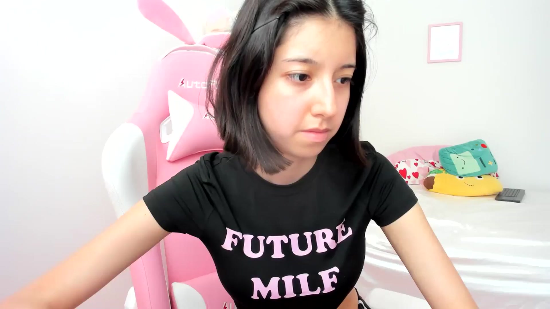 Gallery image thumbnail from Cherrycute666's myfreecams stream on, 07/05/2024, 19:15 image 17 of 20