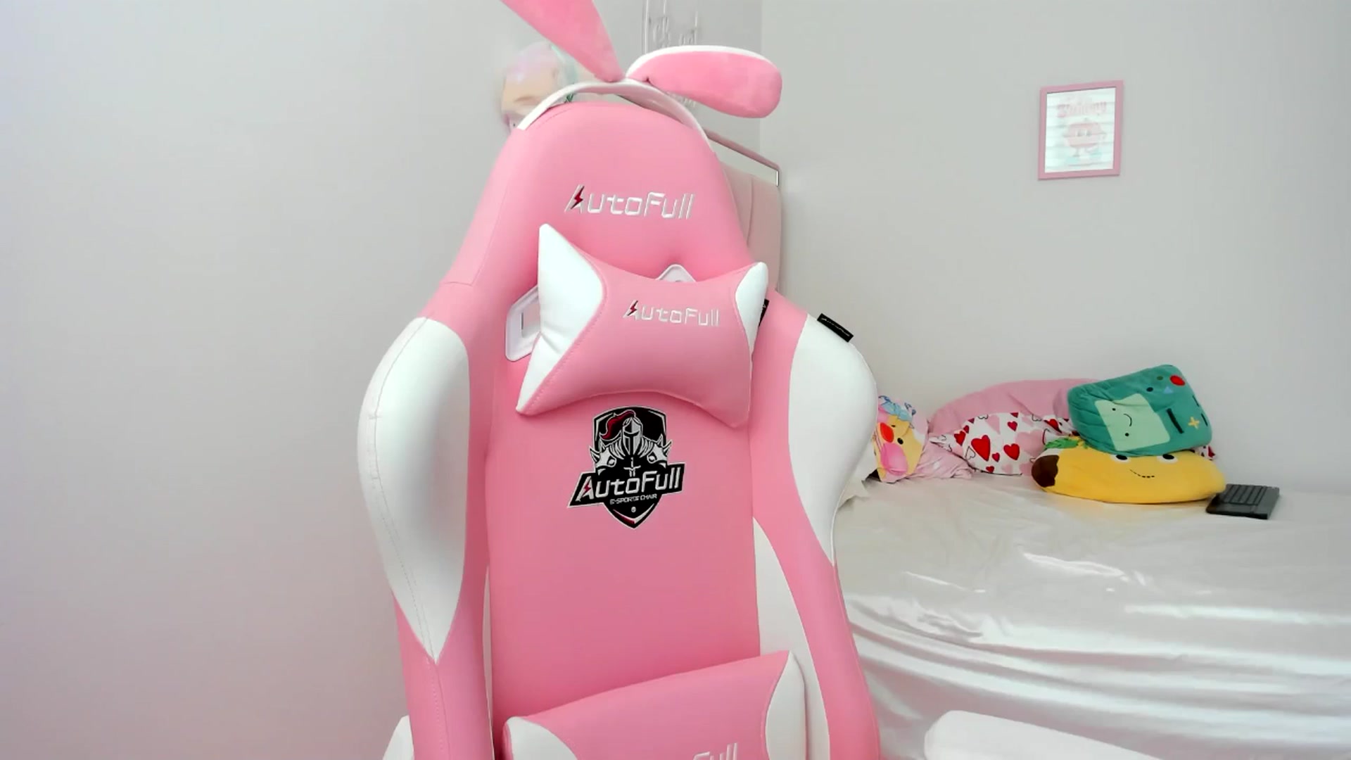 Gallery image thumbnail from Cherrycute666's myfreecams stream on, 07/05/2024, 19:15 image 6 of 20