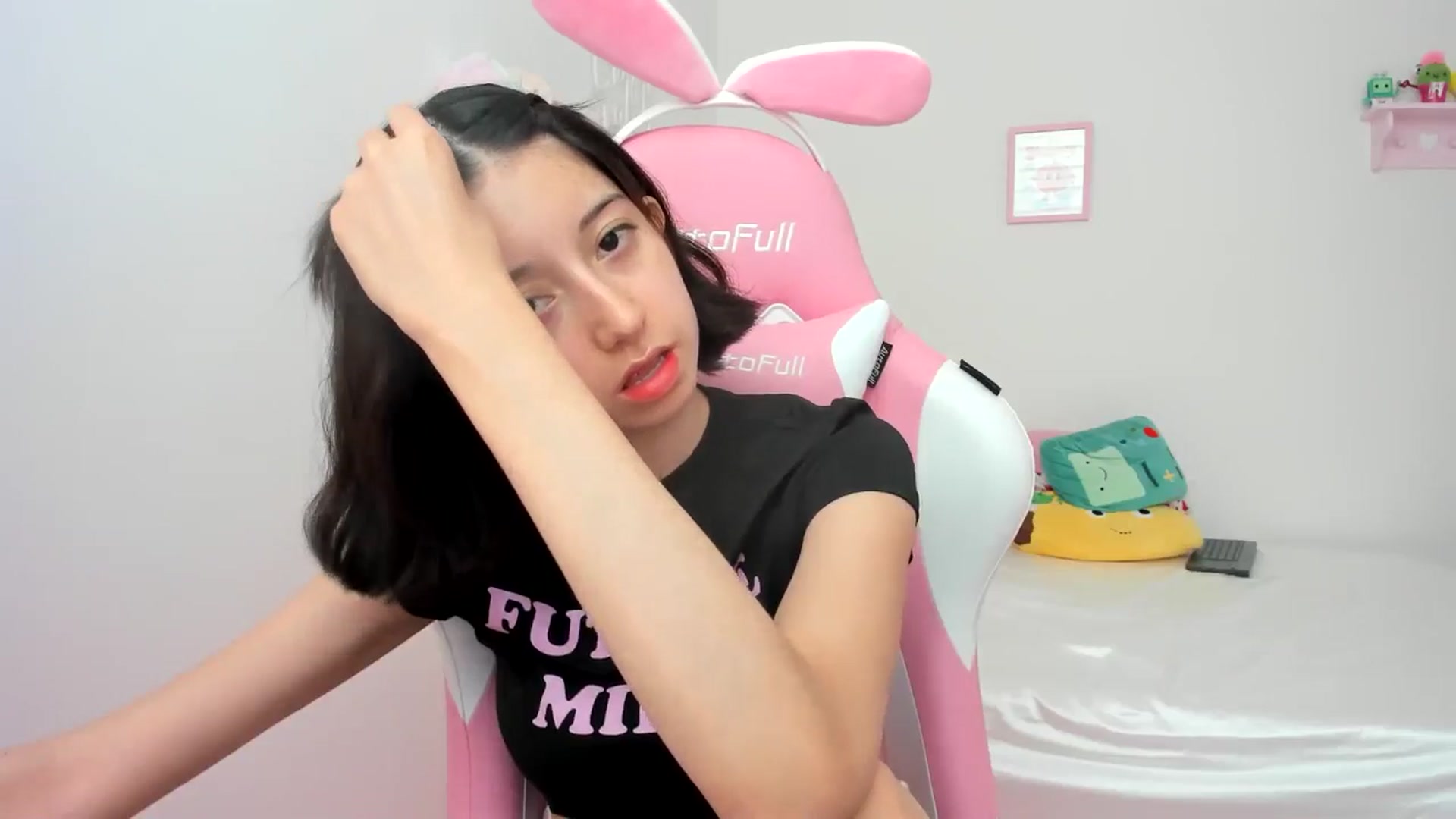 Gallery image thumbnail from Cherrycute666's myfreecams stream on, 07/05/2024, 22:58 image 9 of 20