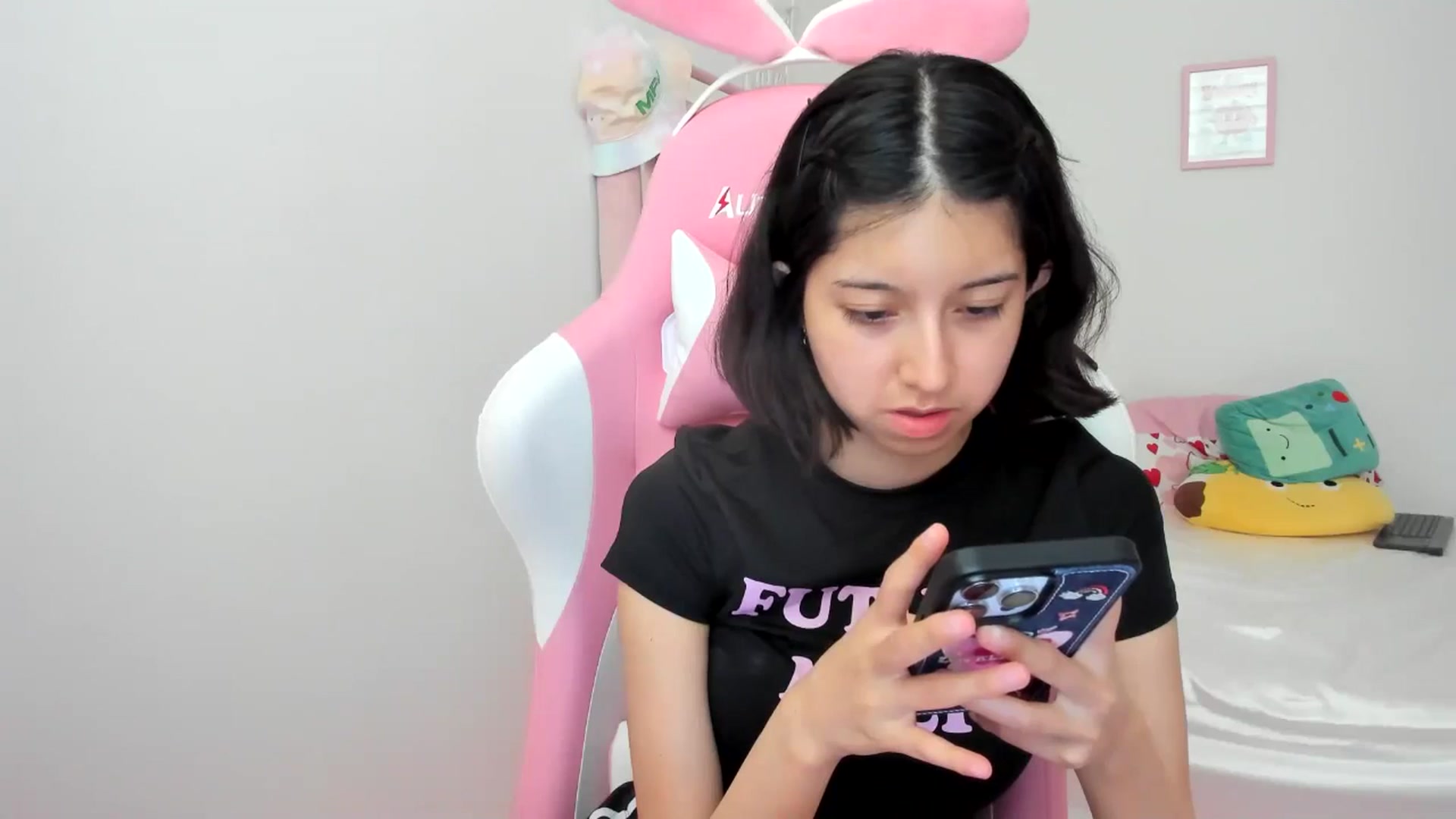Gallery image thumbnail from Cherrycute666's myfreecams stream on, 07/05/2024, 23:40 image 20 of 20