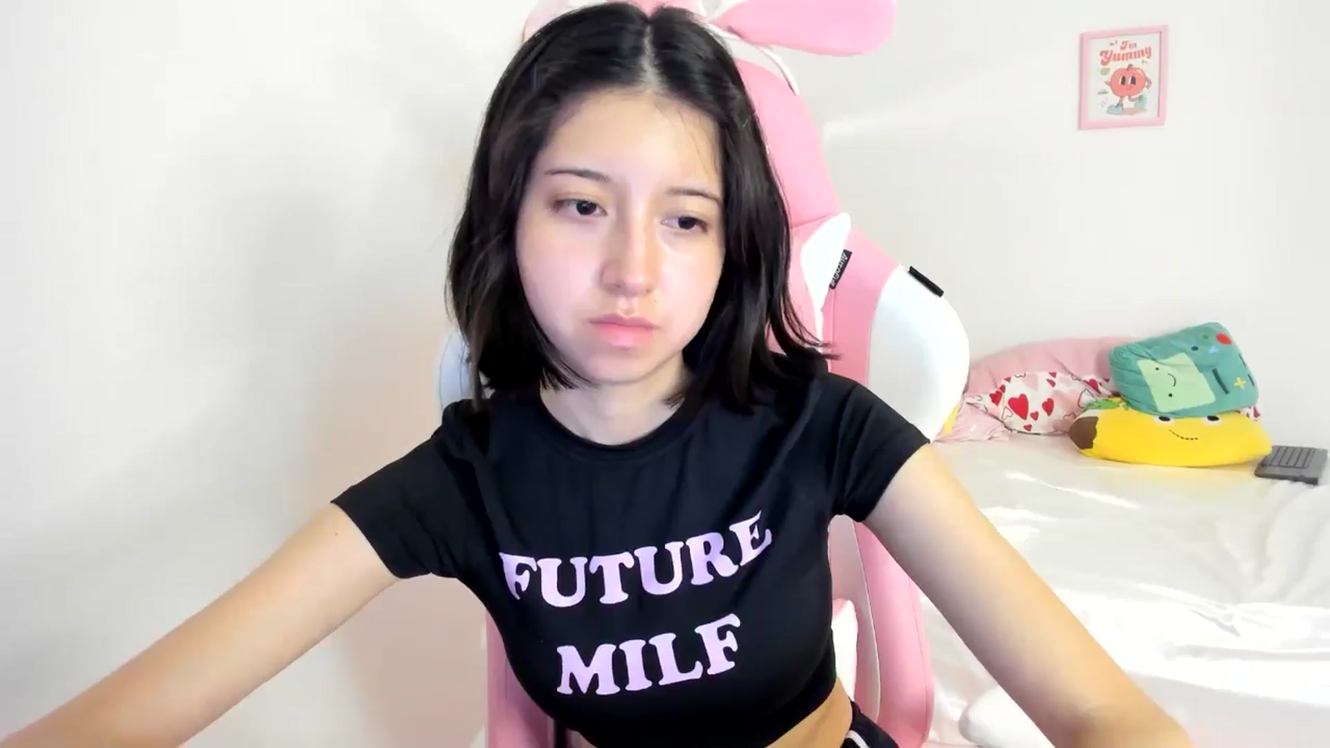 Gallery image thumbnail from Cherrycute666's myfreecams stream on, 07/06/2024, 05:24 image 8 of 20