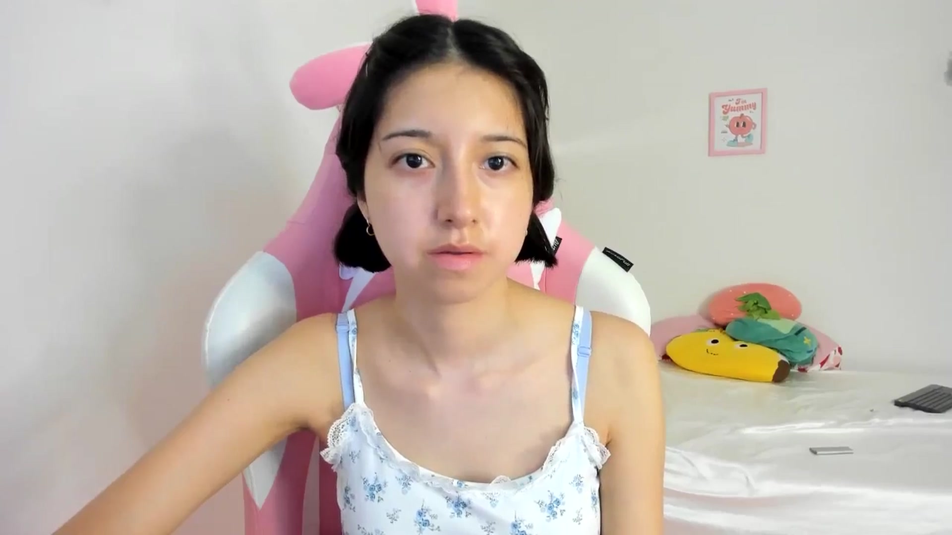 Gallery image thumbnail from Cherrycute666's myfreecams stream on, 07/08/2024, 24:01 image 9 of 20